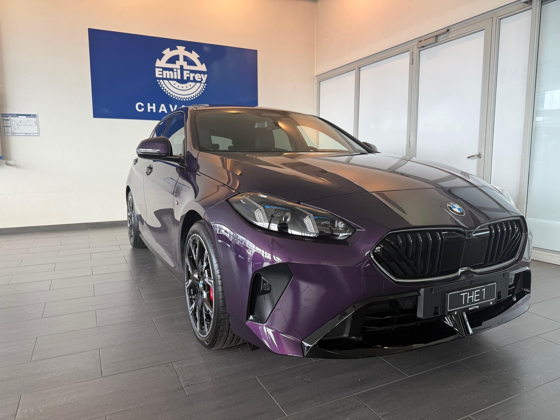 BMW 123 xDrive-image-0