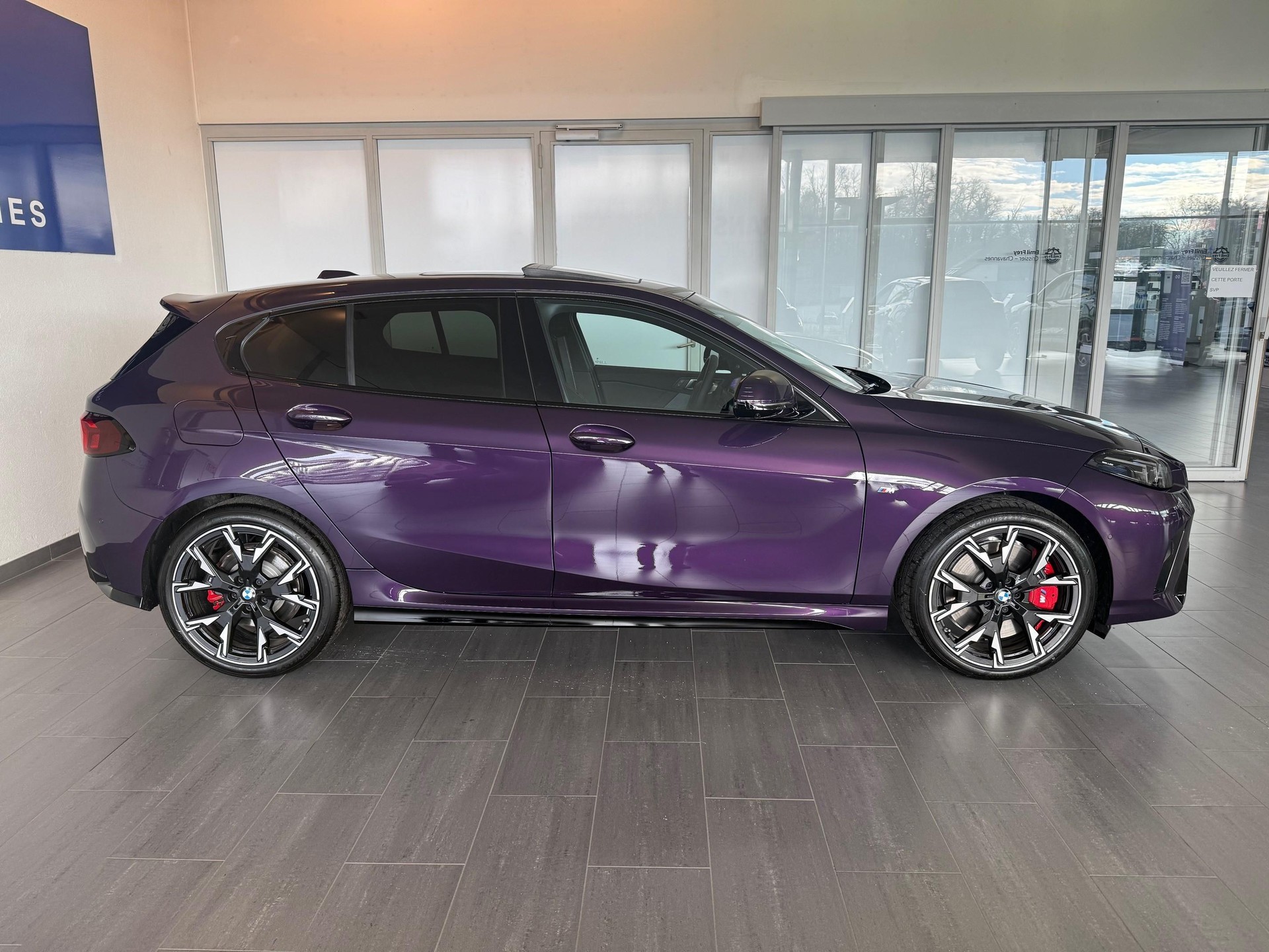 BMW 123 xDrive-image-3