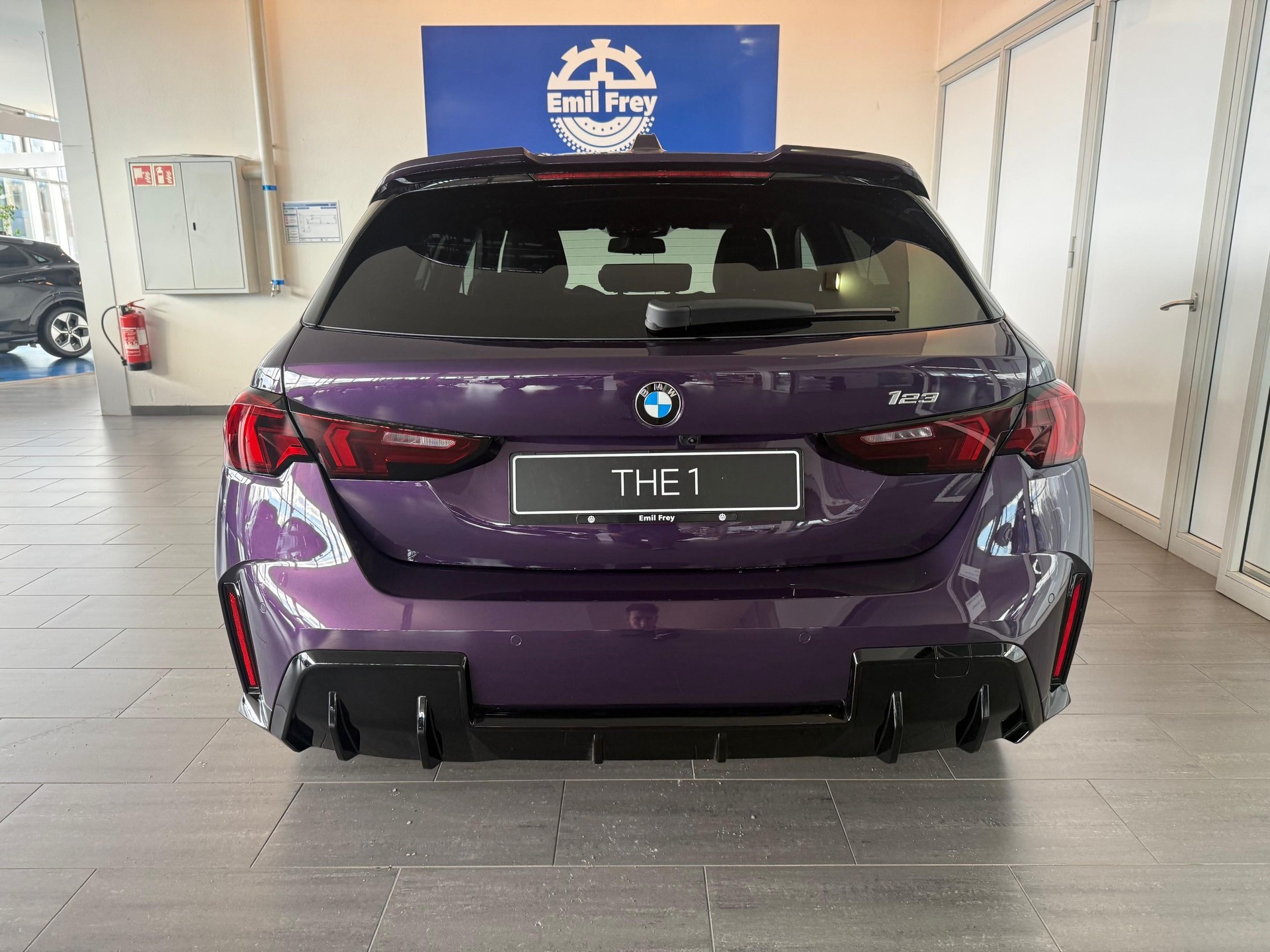 BMW 123 xDrive-image-6