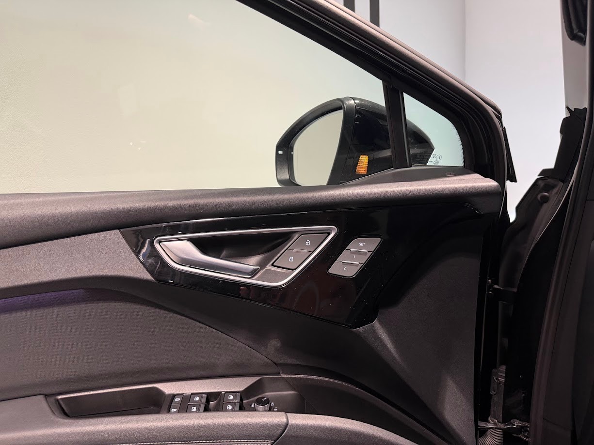AUDI Q4 Sportback e-tron 50 quattro-image-7