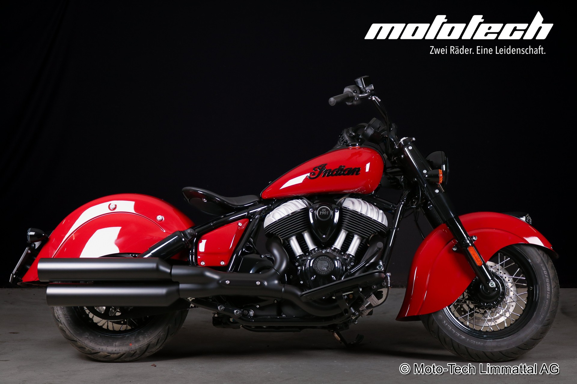 INDIAN Chief Vintage-showroom-element-1
