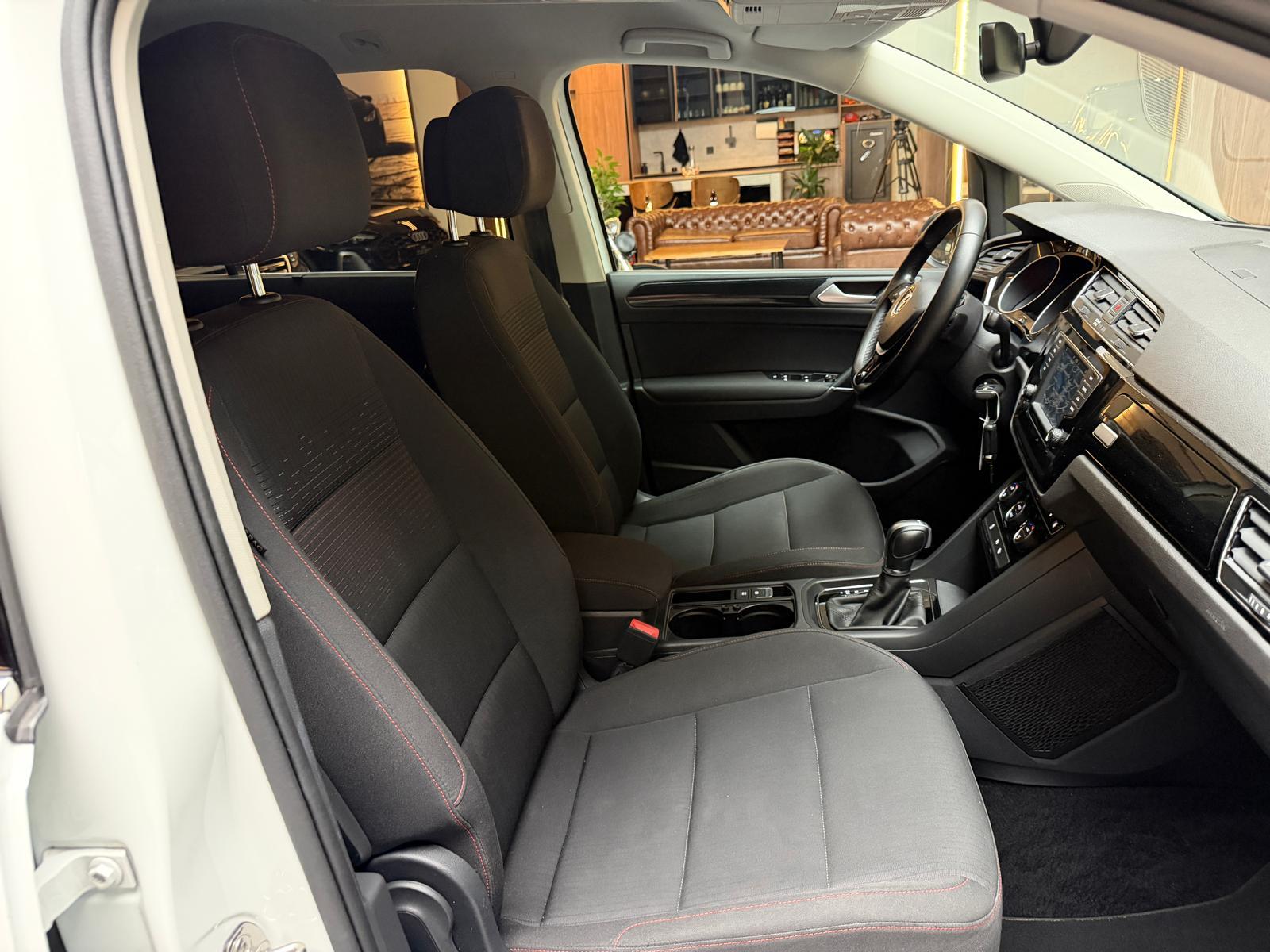 VW Touran 1.4 TSI Sound DSG-image-14