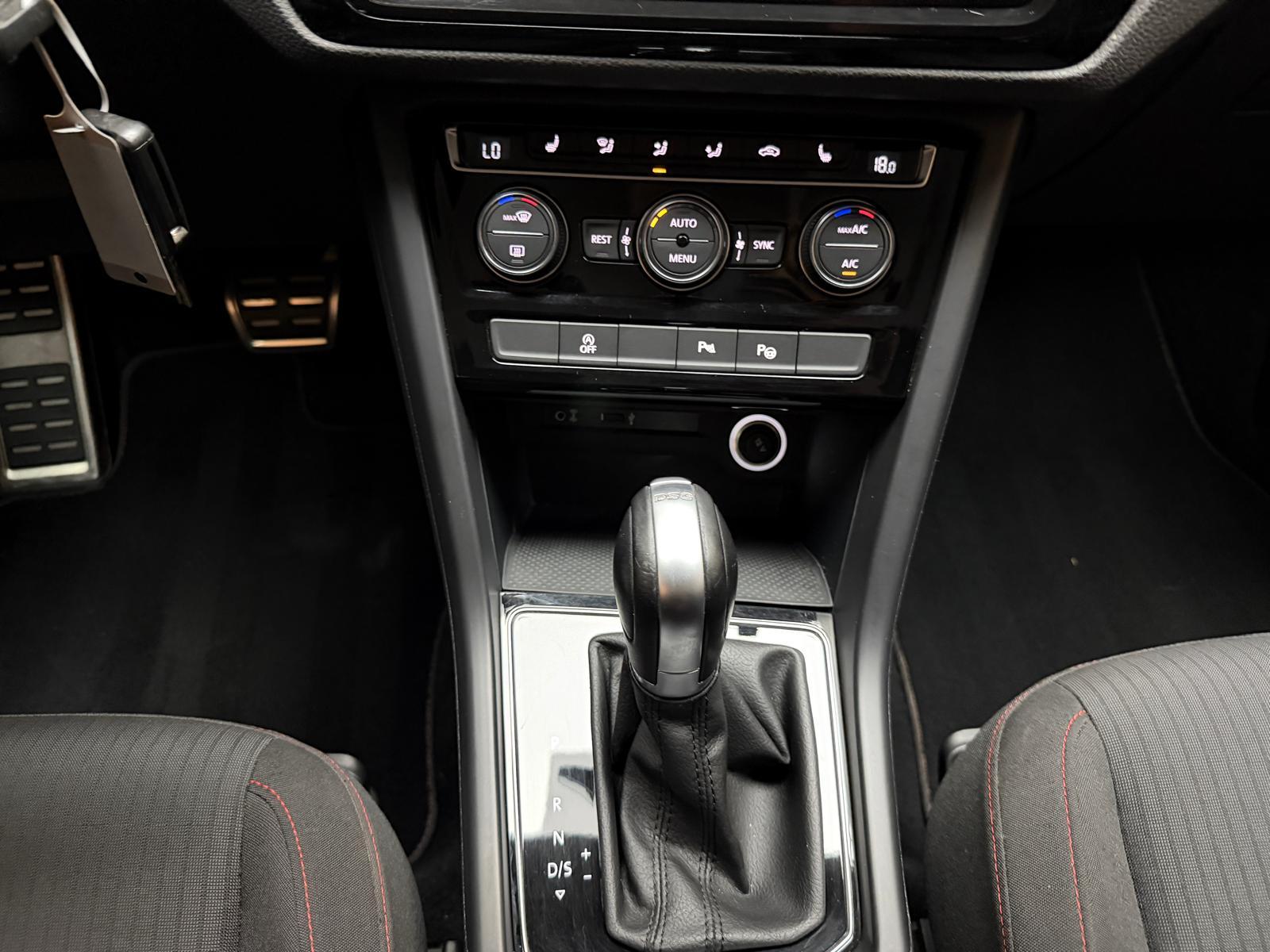 VW Touran 1.4 TSI Sound DSG-image-11