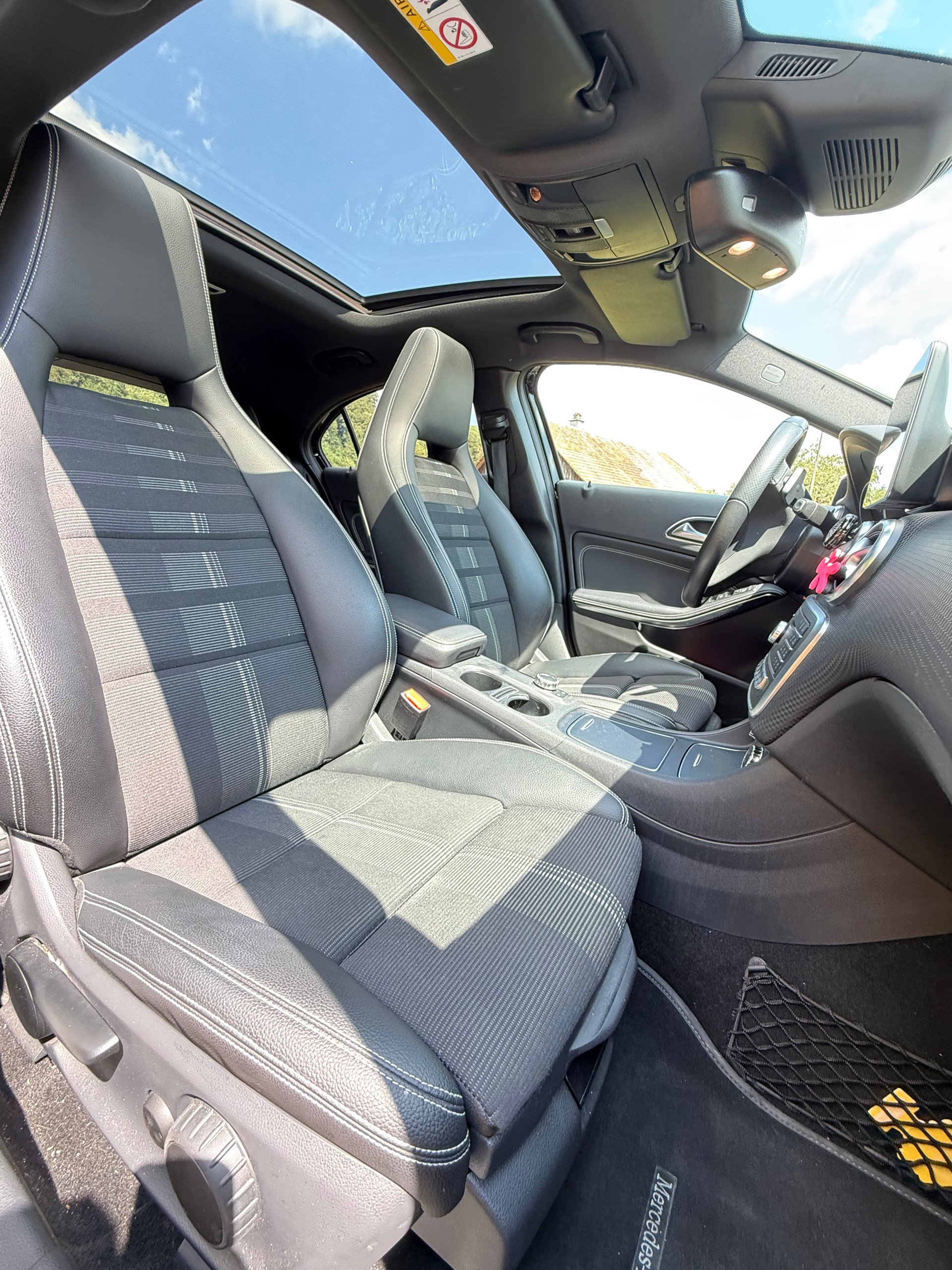MERCEDES-BENZ A 200 Night Star-image-4