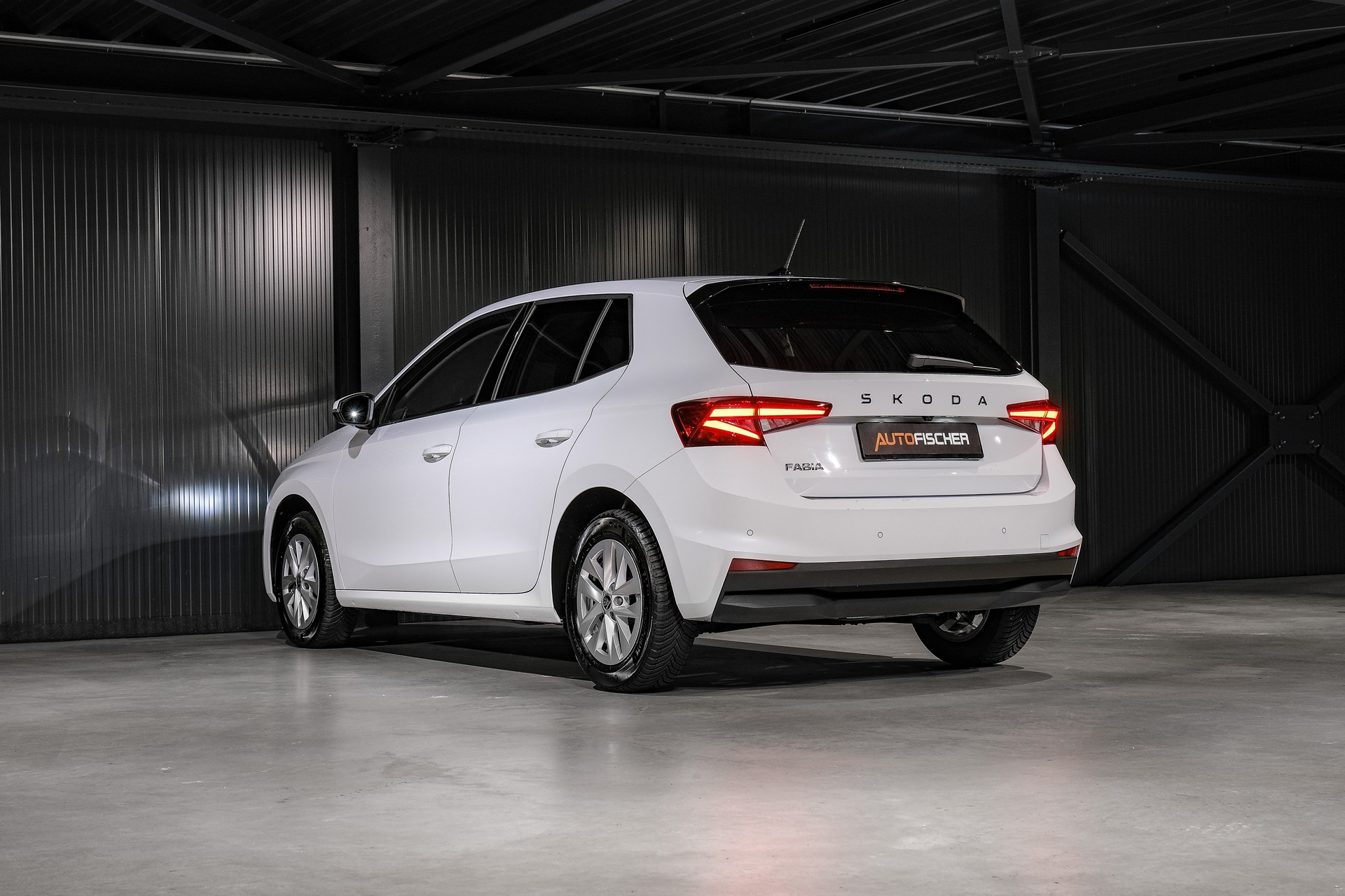 SKODA Fabia 1.0 TSI Top Selection DSG-image-7