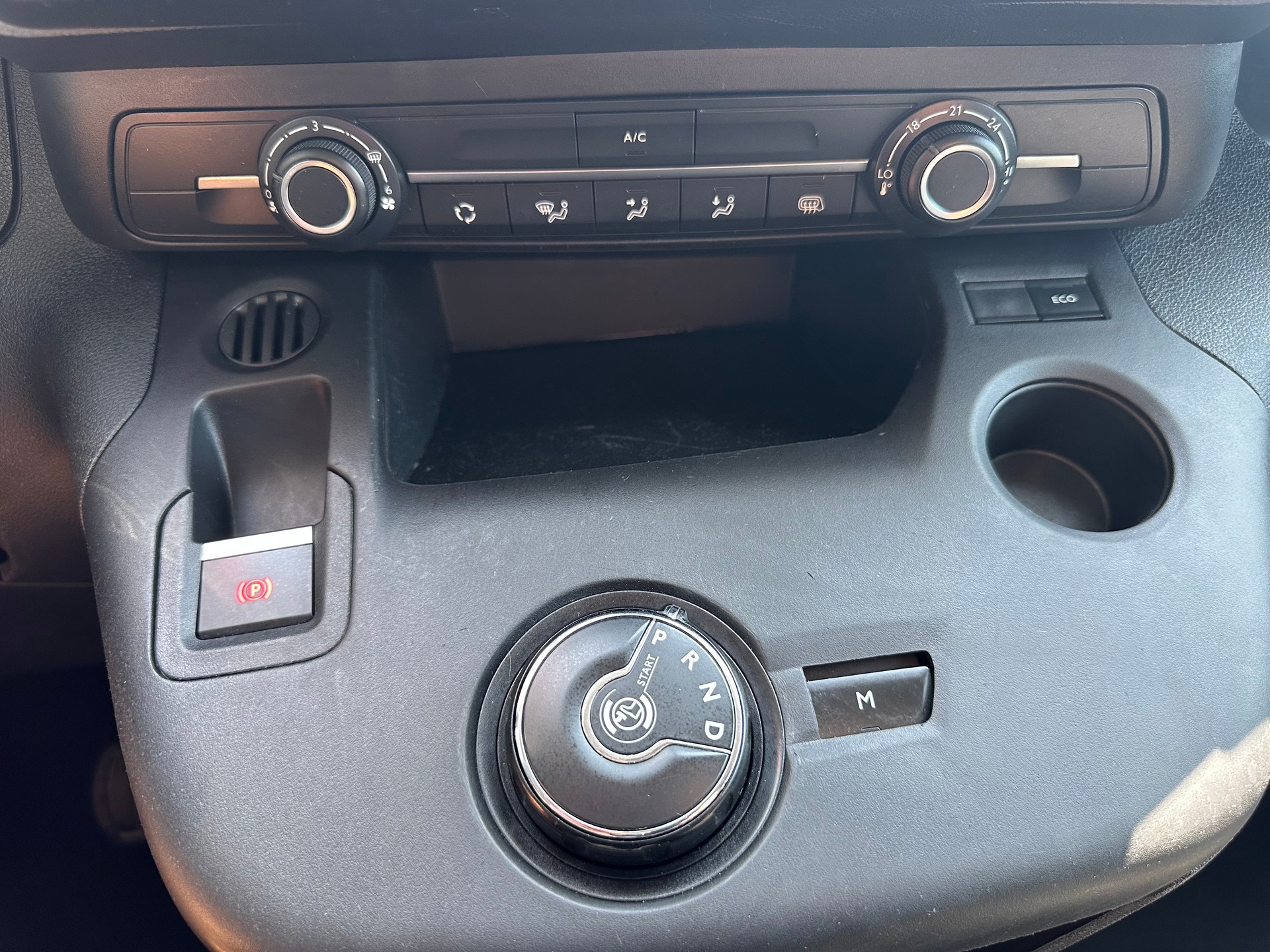PEUGEOT Partner 1.5 Blue HDi s/s Asphalt Long EAT8 1000kg-image-8