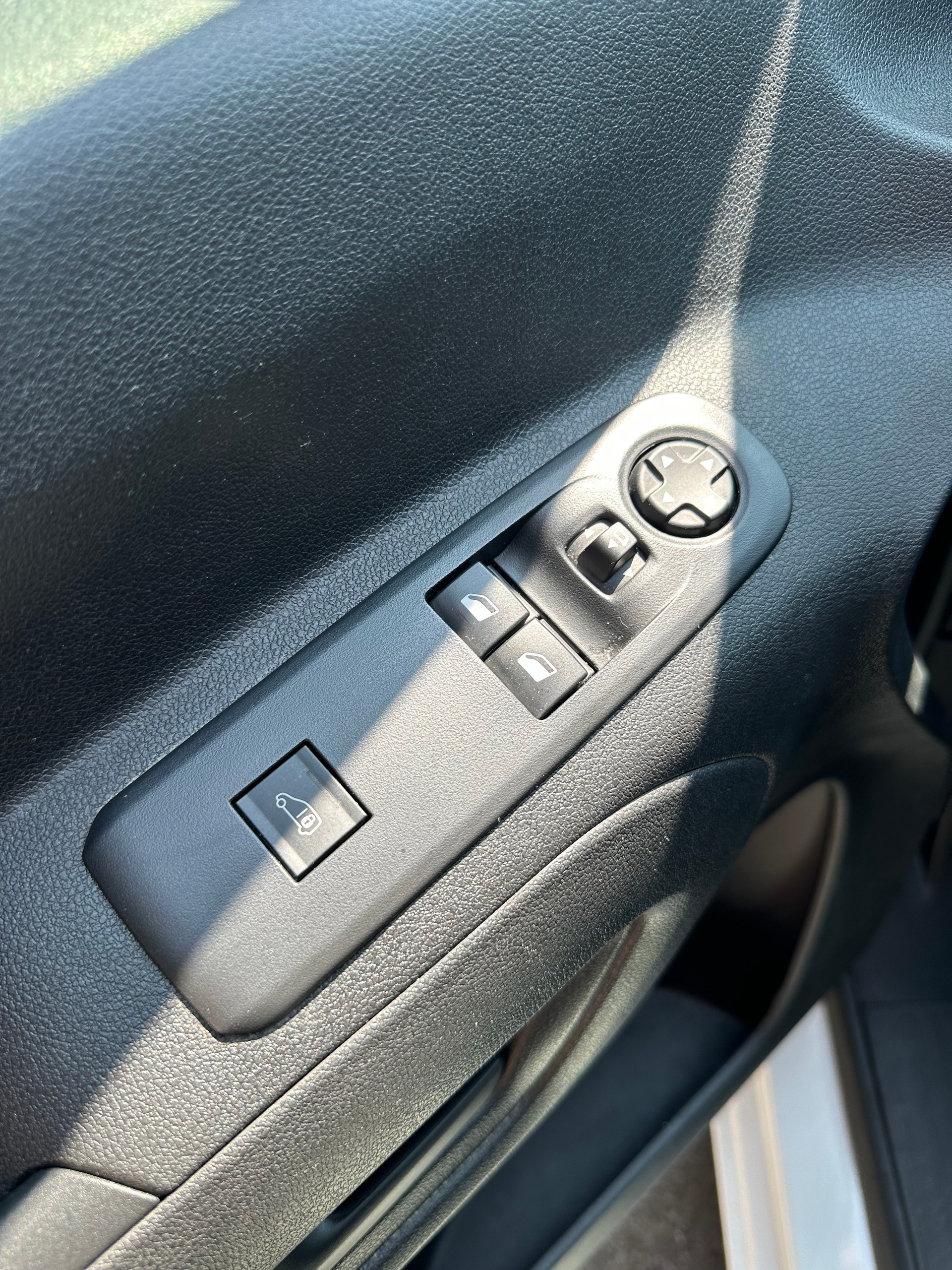 PEUGEOT Partner 1.5 Blue HDi s/s Asphalt Long EAT8 1000kg-image-7