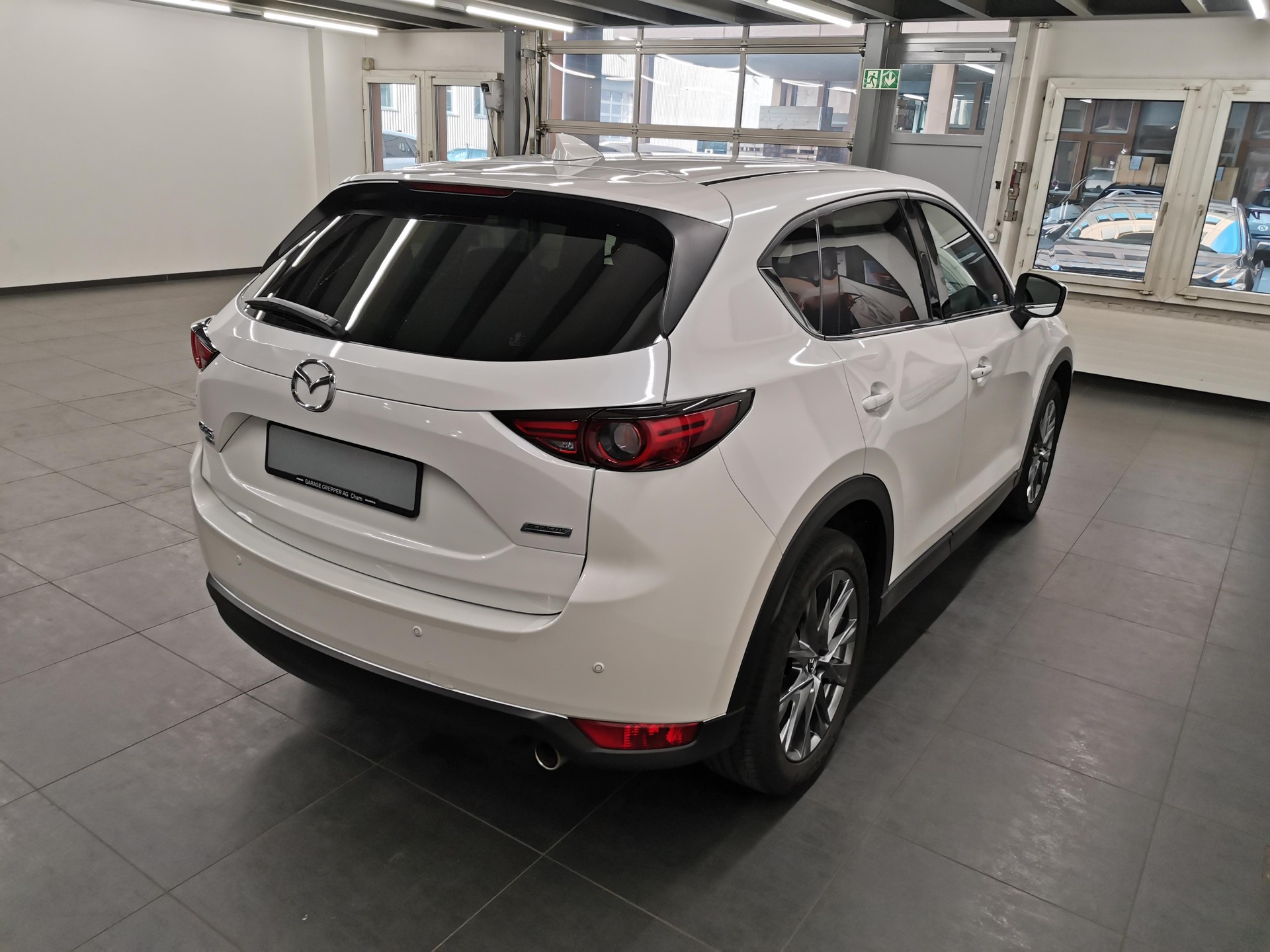 MAZDA CX-5 2.5 Revolution AWD-image-4
