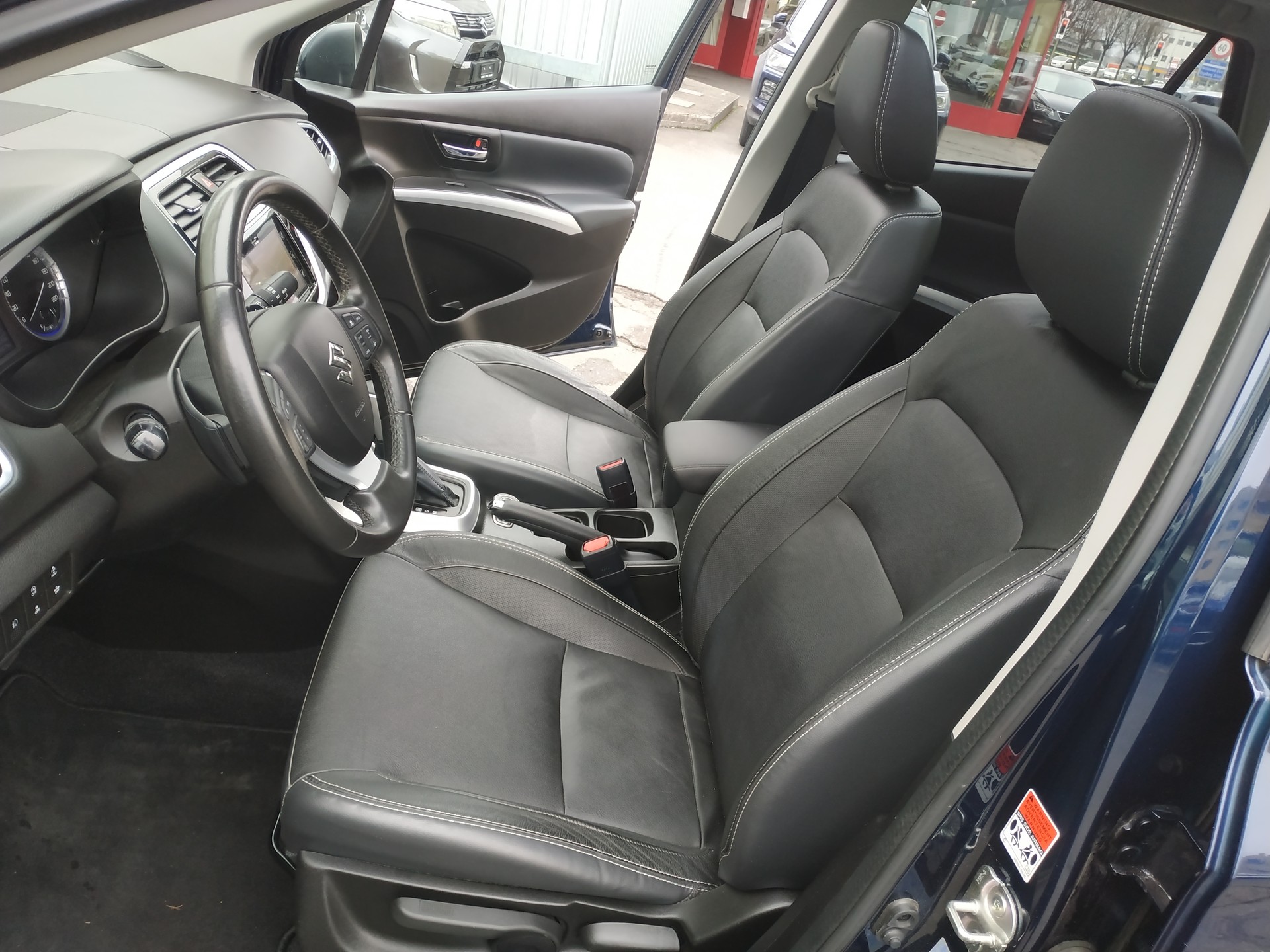SUZUKI SX4 S-Cross 1.4 16V Compact Top 4WD Automatic-image-12