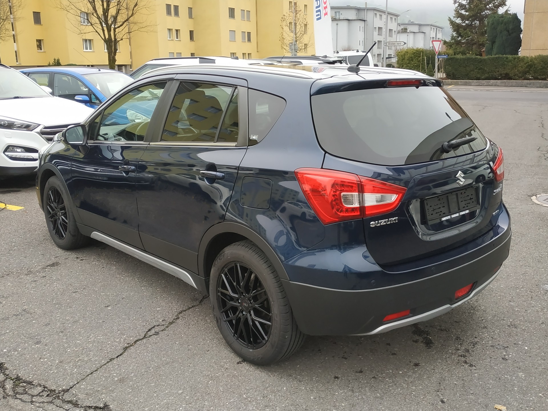 SUZUKI SX4 S-Cross 1.4 16V Compact Top 4WD Automatic-image-3