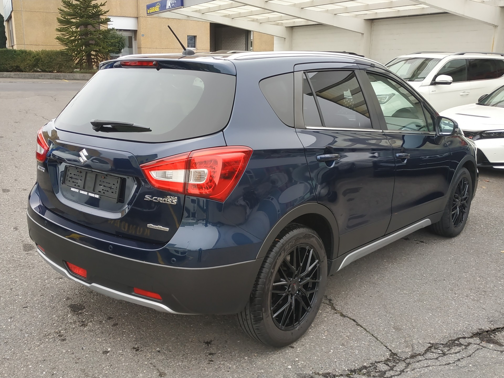 SUZUKI SX4 S-Cross 1.4 16V Compact Top 4WD Automatic-image-5