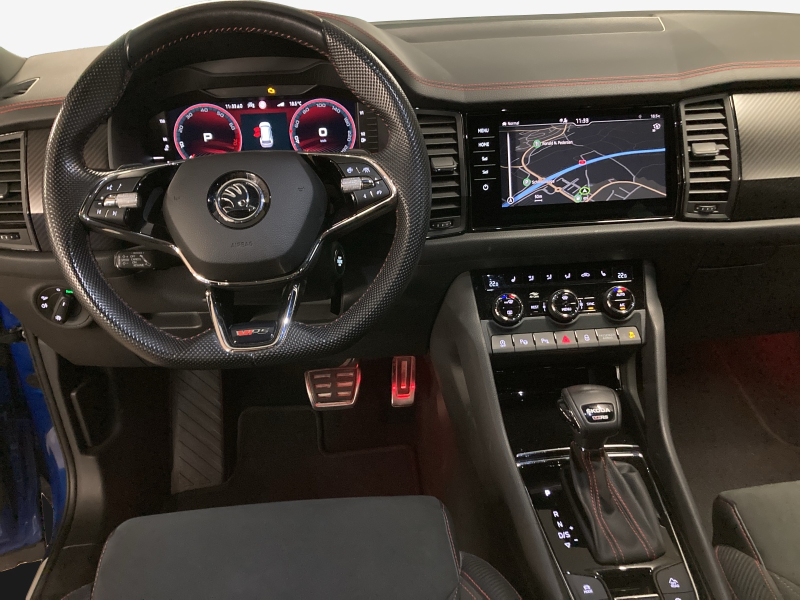 SKODA Kodiaq 2.0 TSI 4x4 RS-image-8