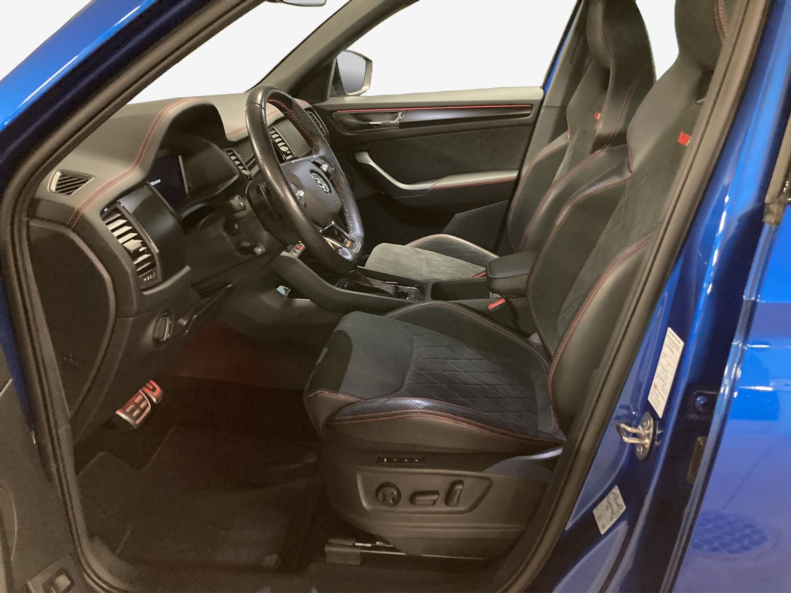 SKODA Kodiaq 2.0 TSI 4x4 RS-image-7