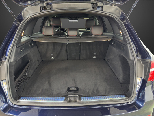 MERCEDES-BENZ GLC 43 AMG 4Matic-image-12