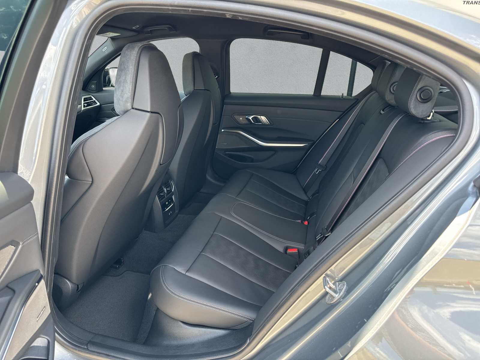 BMW M3 Competition M xDrive-image-15