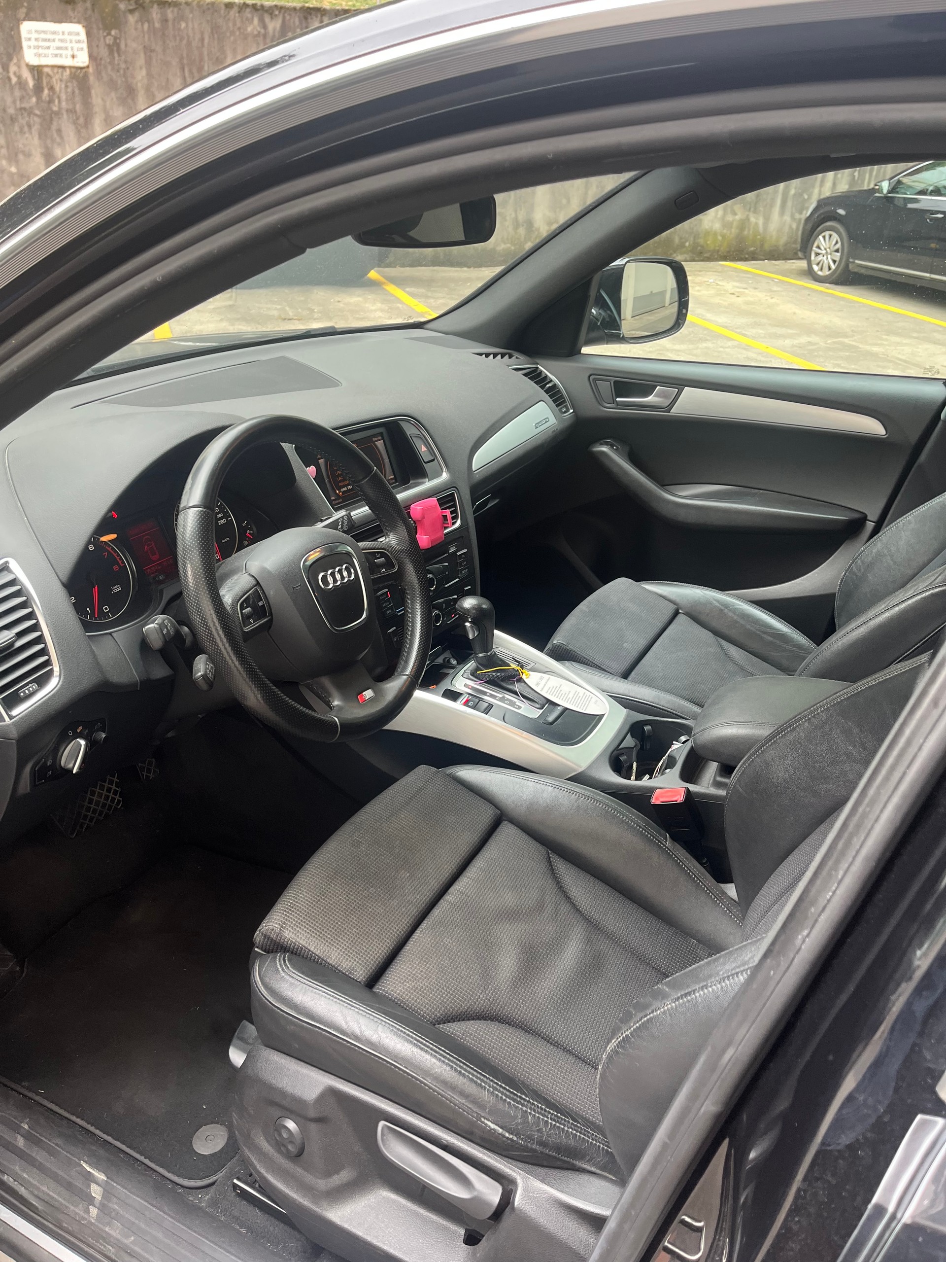 AUDI 2.0 TFSI quattro T-Tronic-image-2
