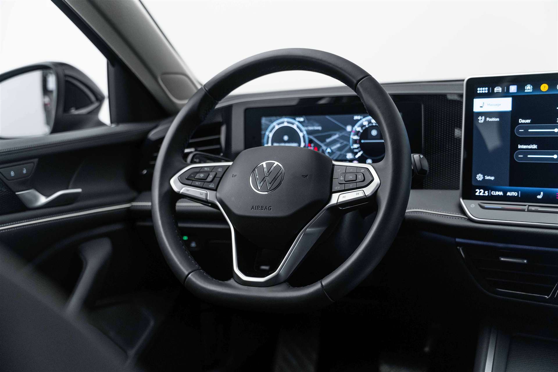 VW Passat Variant 1.5 eTSI evo2 Business DSG-image-9