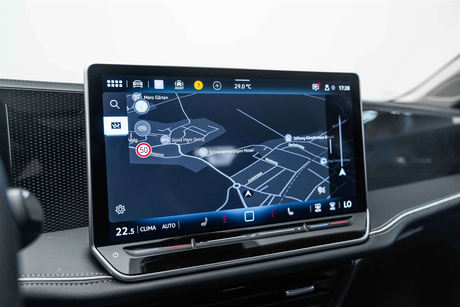 VW Passat Variant 1.5 eTSI evo2 Business DSG-image-26