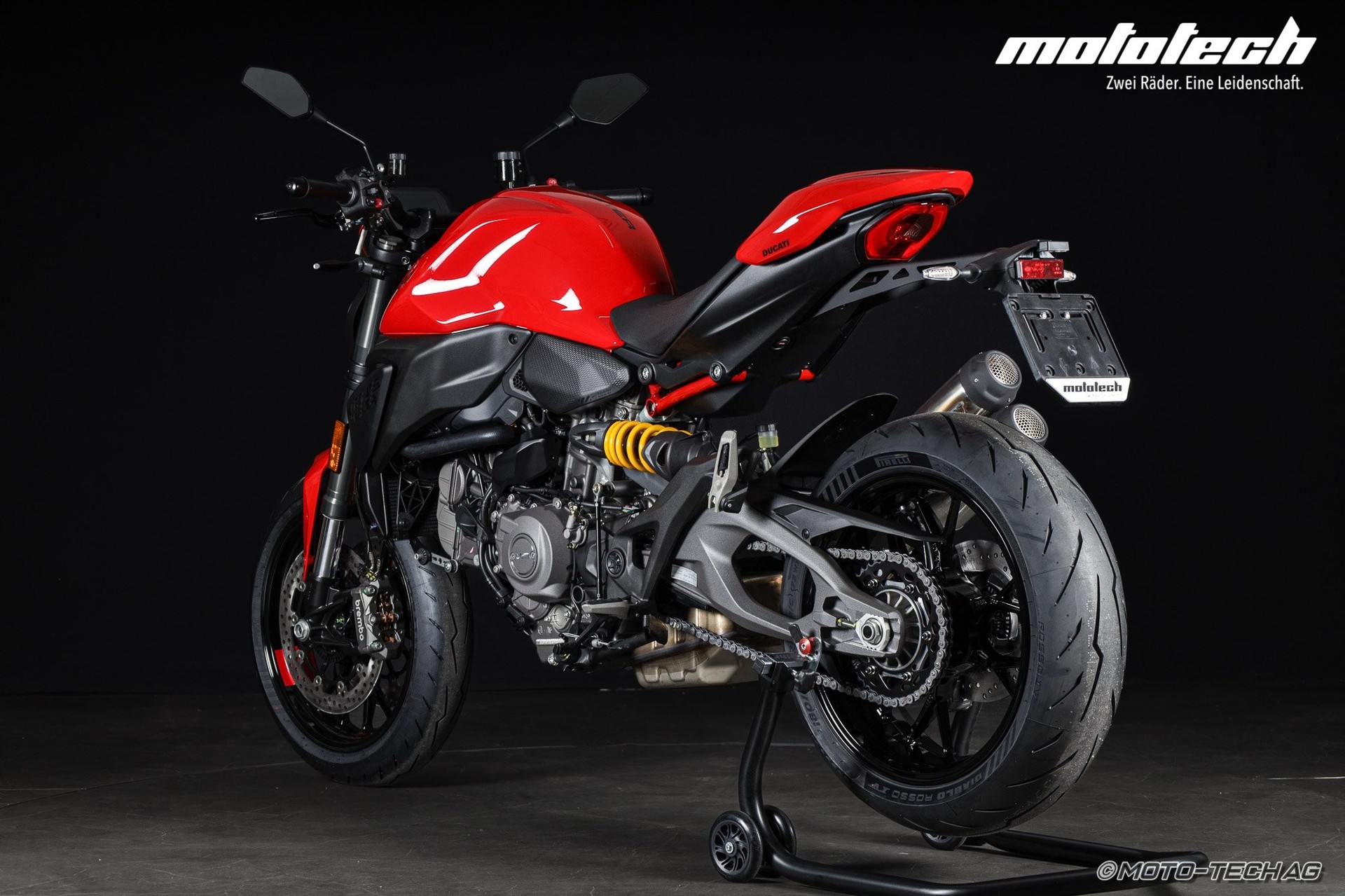 DUCATI MONSTER + (35kW) MY26-showroom-element-3