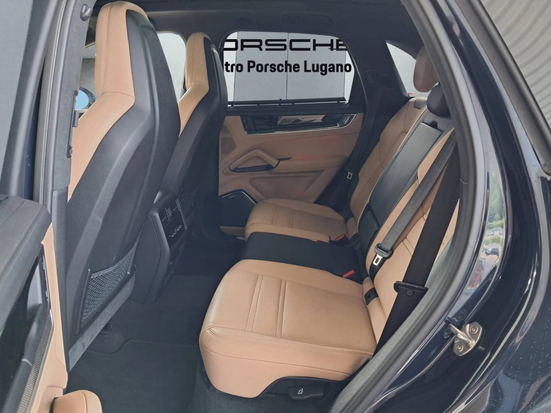 PORSCHE Cayenne Turbo E-Hybrid (MY24)-image-16