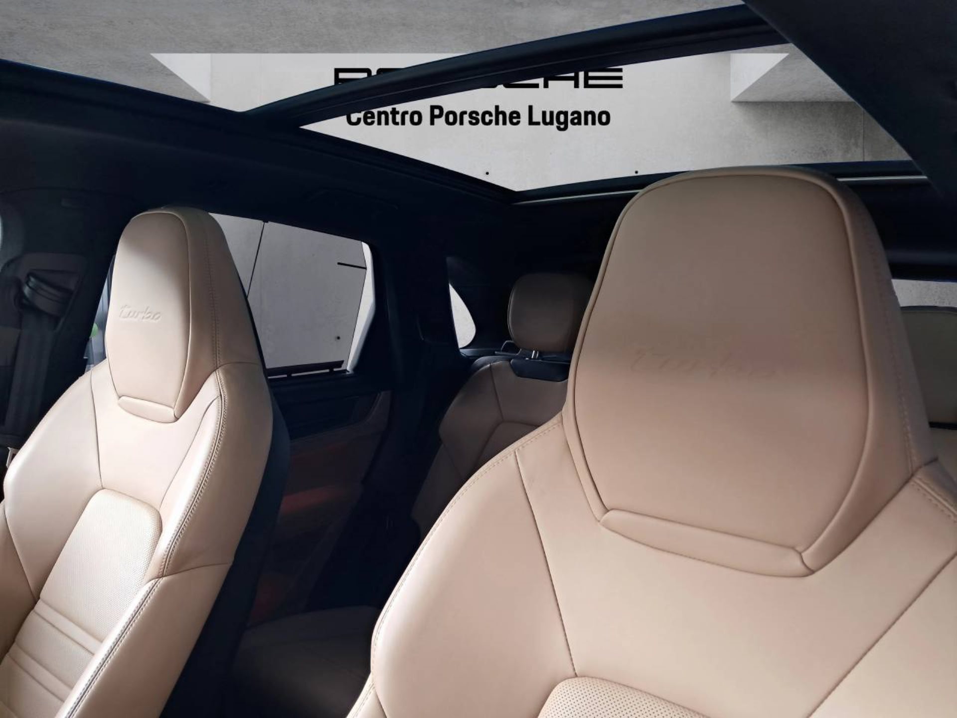 PORSCHE Cayenne Turbo E-Hybrid (MY24)-image-23