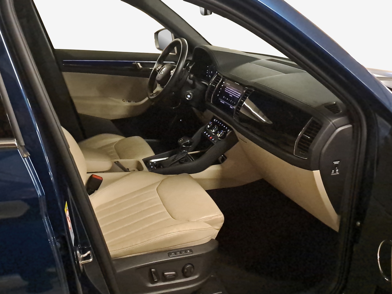 SKODA Kodiaq 2.0 TDI CR L&K 4x4 DSG-image-13