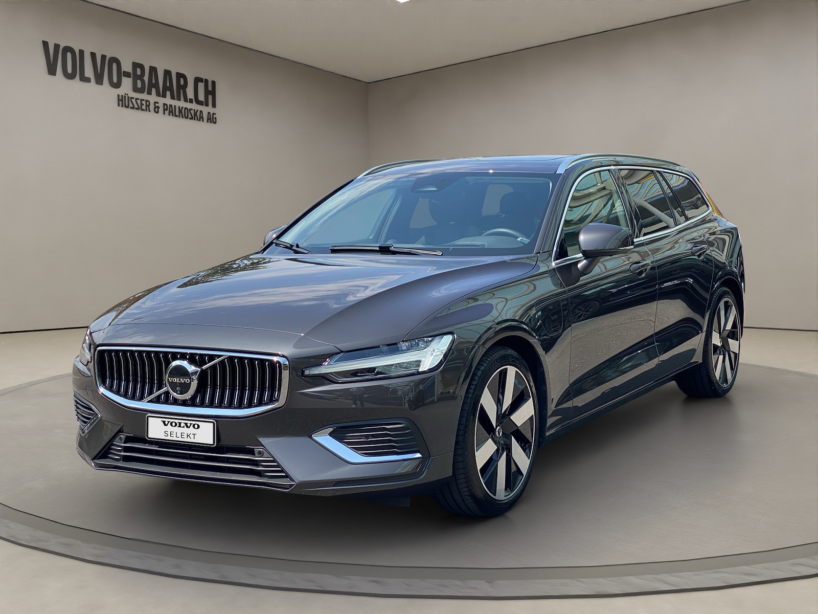VOLVO V60 2.0 T8 TE Ultra Bright eAWD-image-0