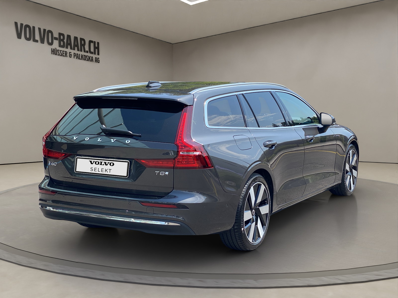 VOLVO V60 2.0 T8 TE Ultra Bright eAWD-image-4