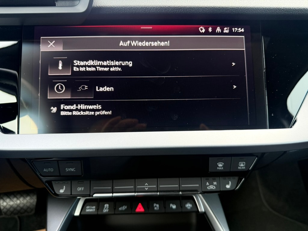 AUDI A3 Allstreet TFSI e 150 kW Attraction S tronic*Rückfahrkamera, Standklima, (5-Jahre Garantie)-image-15