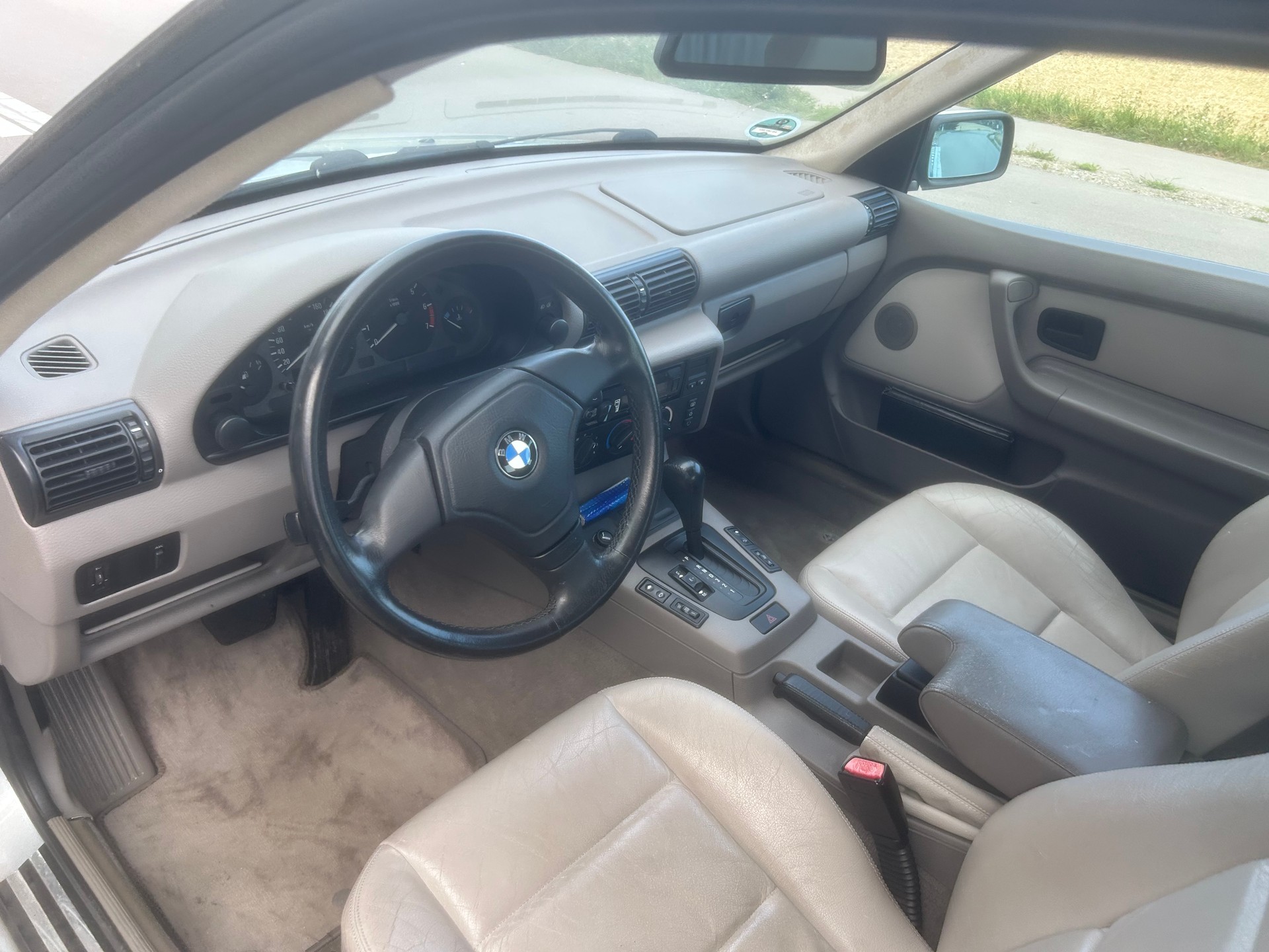 BMW 316i Compact Comfort-image-4