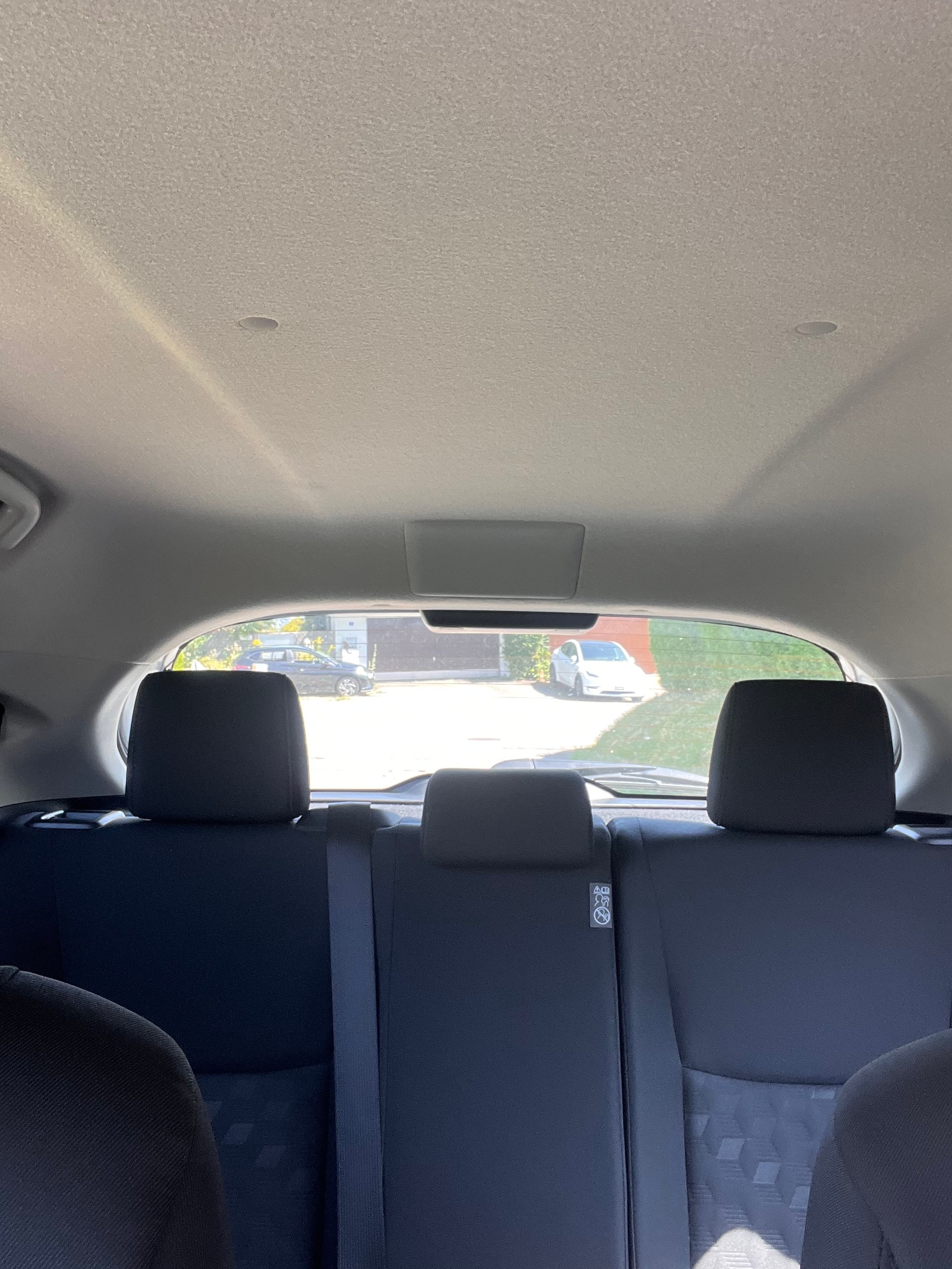 TOYOTA Yaris 1.5 Comfort e-CVT-image-14