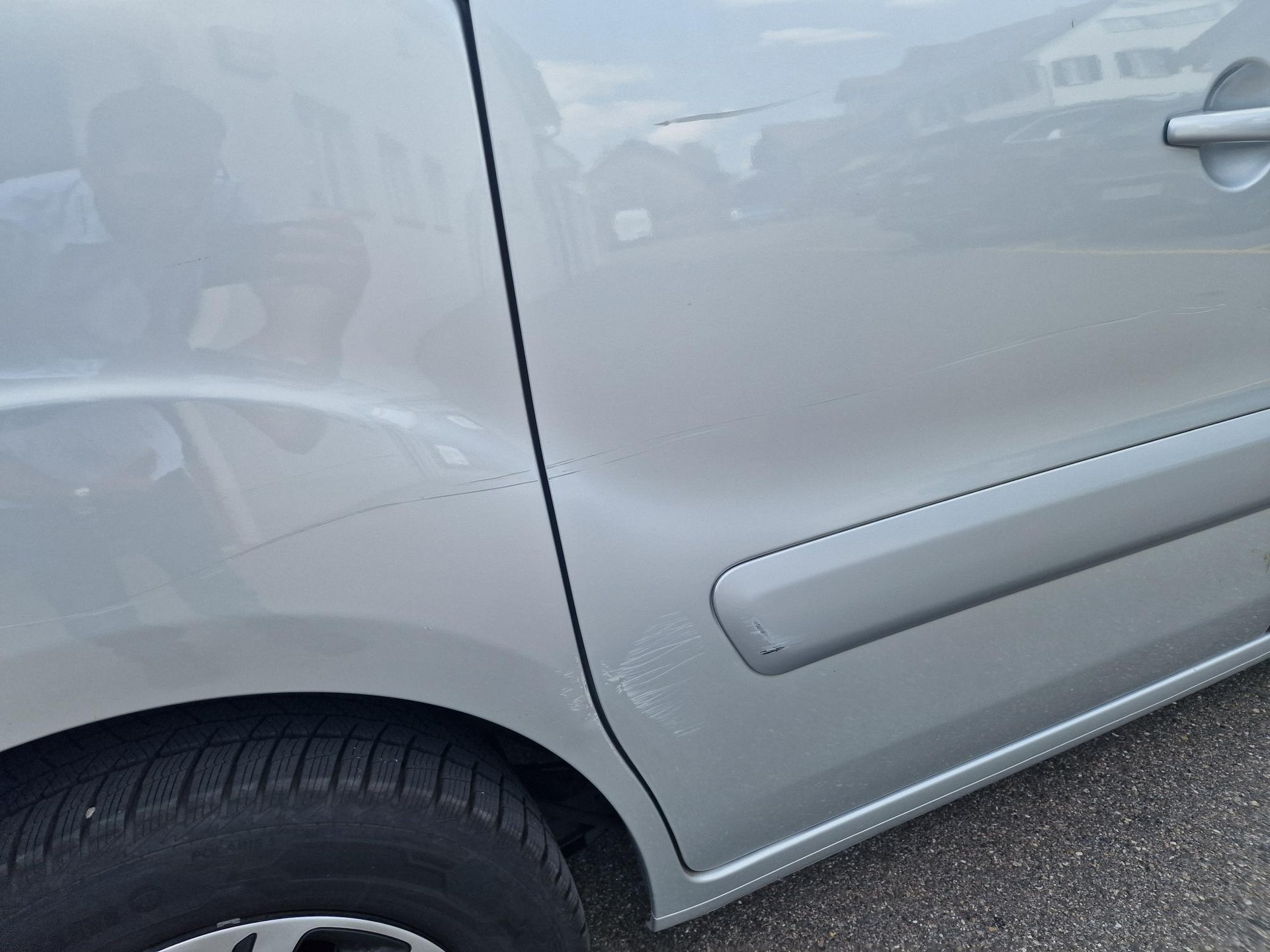 CITROEN Berlingo 1.6 BlueHDi Feel-image-13