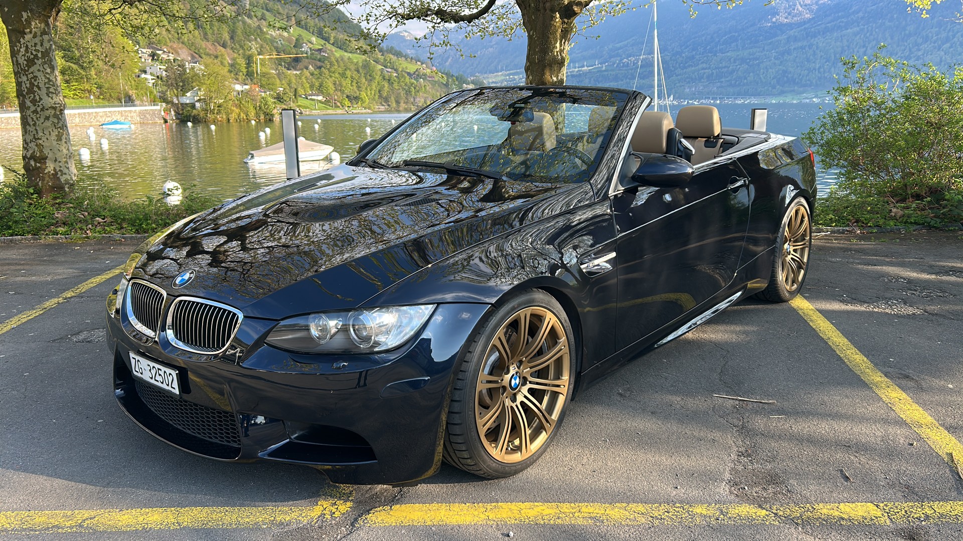 BMW M3 Cabriolet-image-1