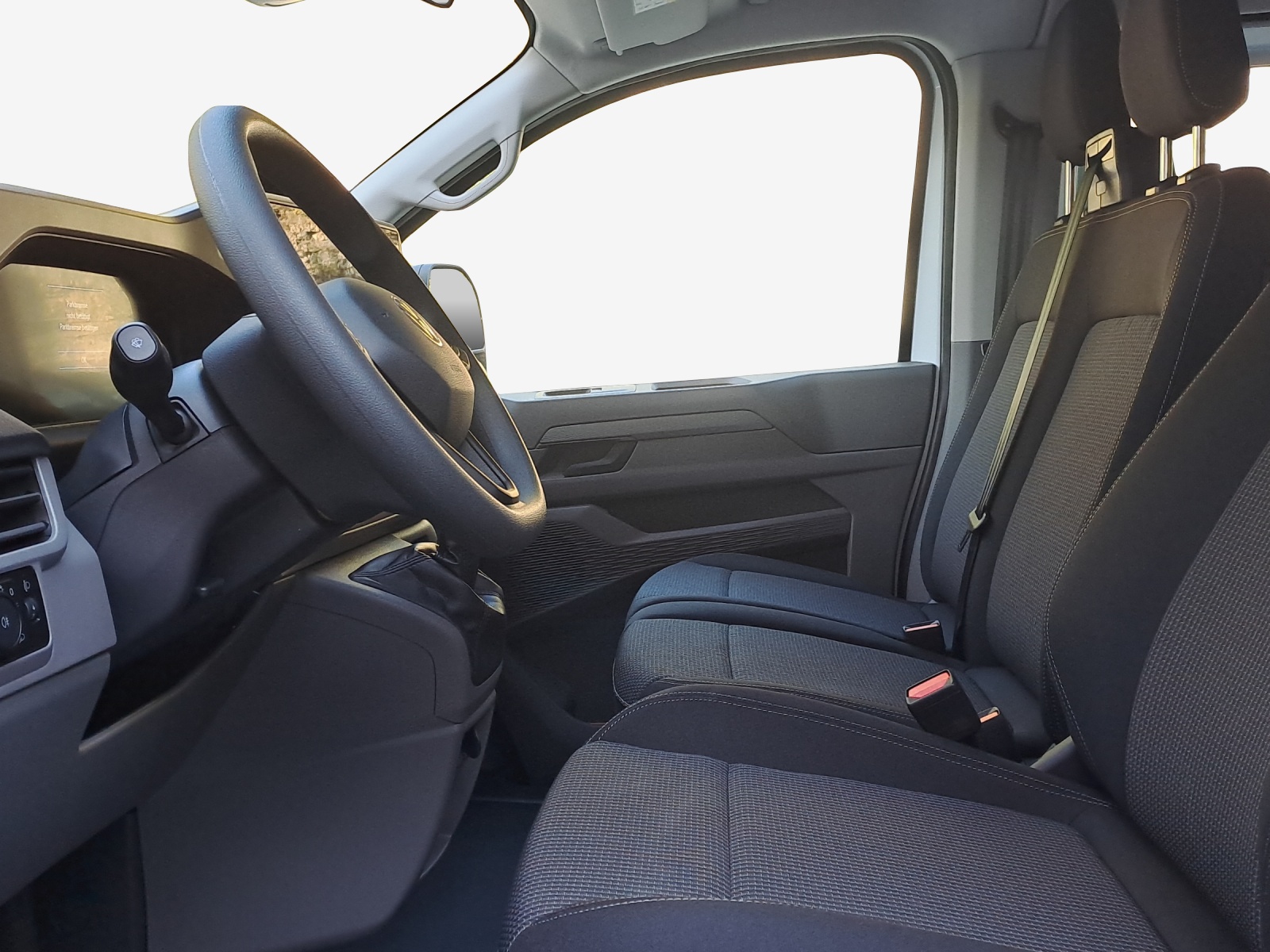 VW Transporter 2.0 TDI-image-7