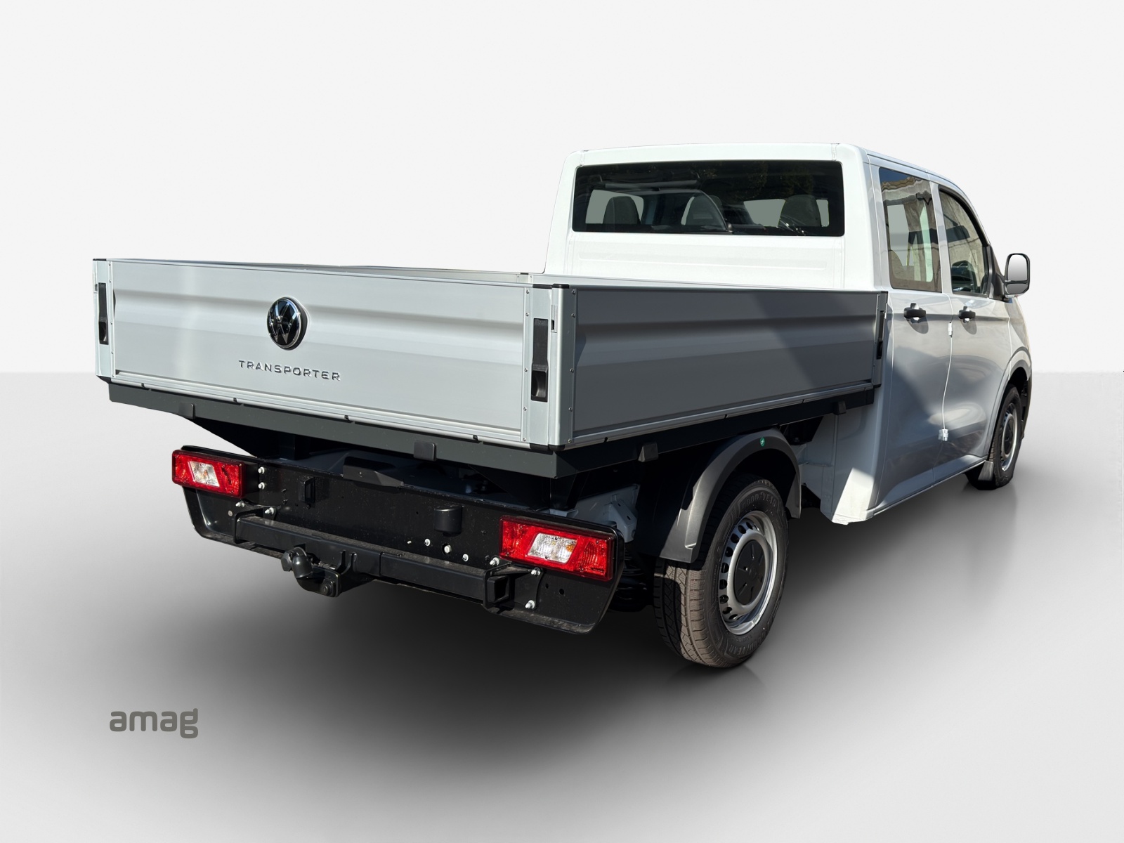 VW Transporter 2.0 TDI-image-4