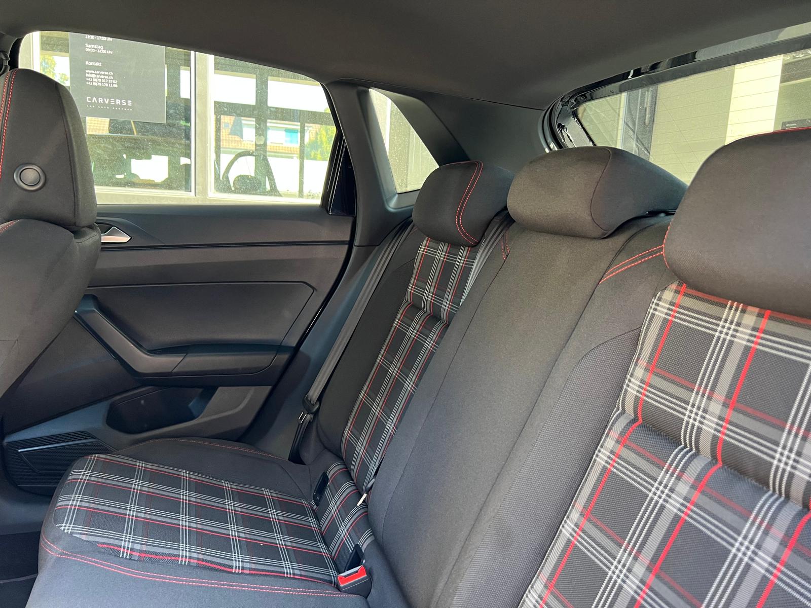VW Polo 2.0 TSI GTI DSG-image-8