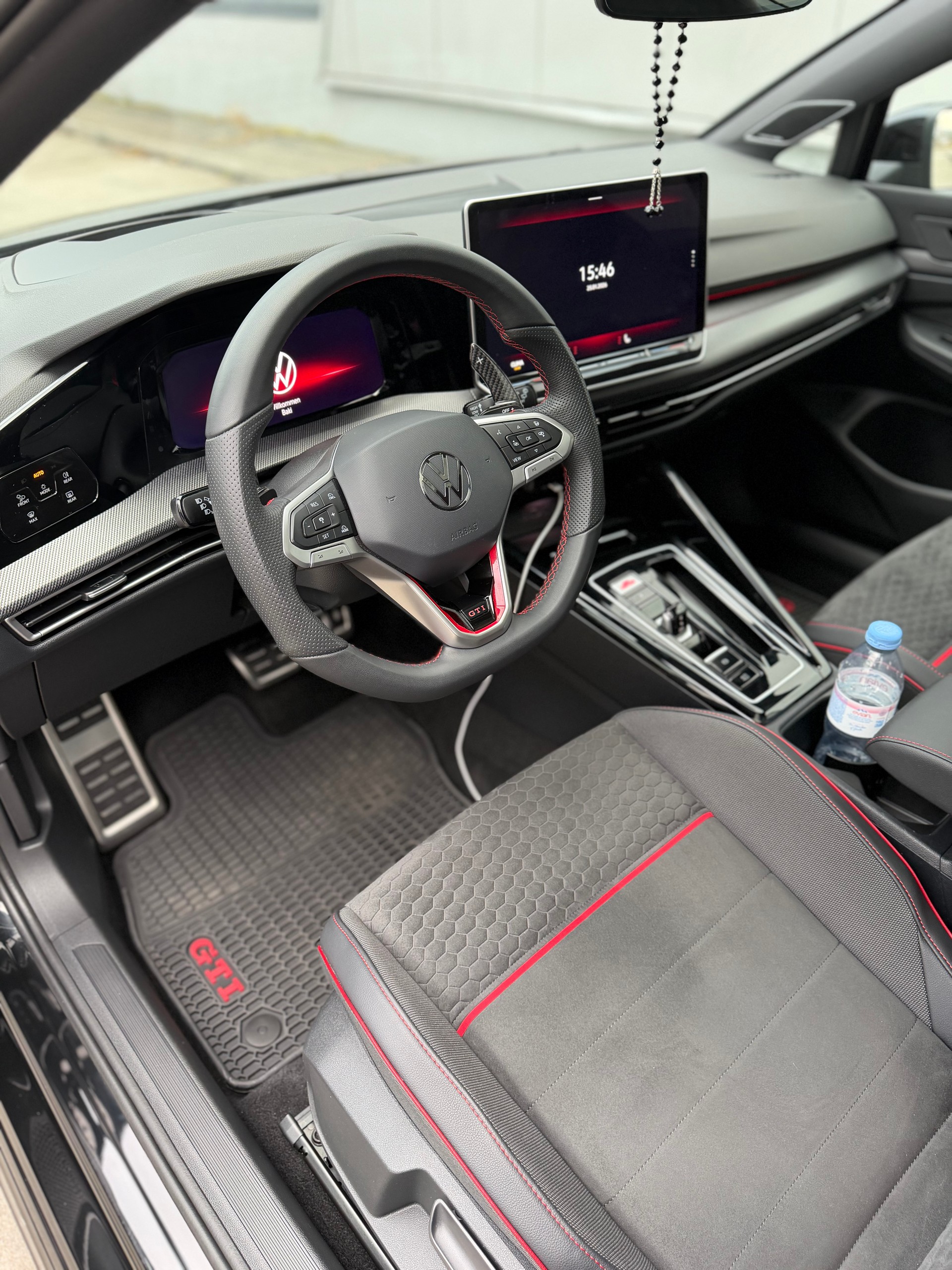 VW Golf 2.0 TSI GTI Clubsport DSG-image-6