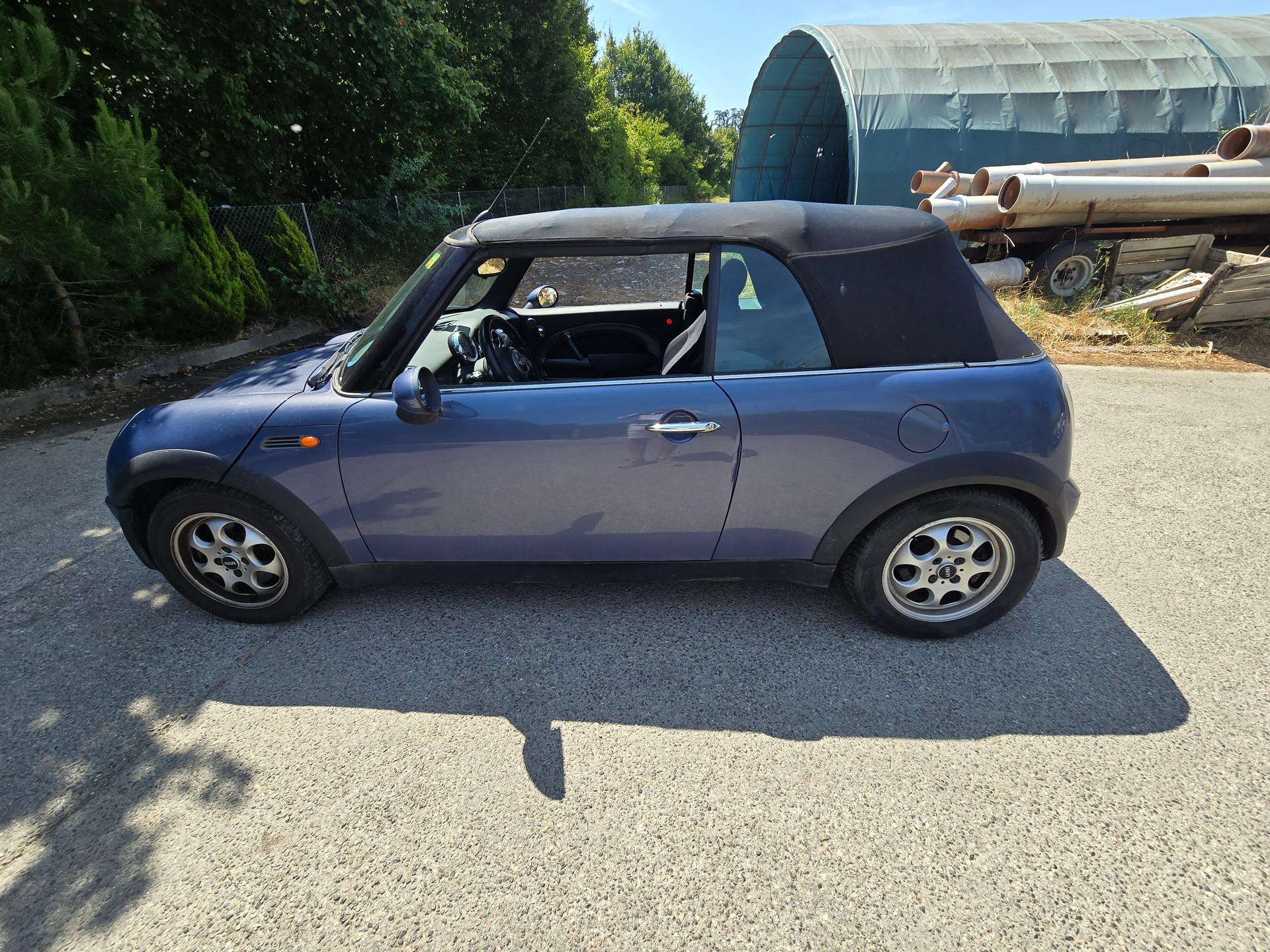 MINI Cooper Cabriolet-image-6