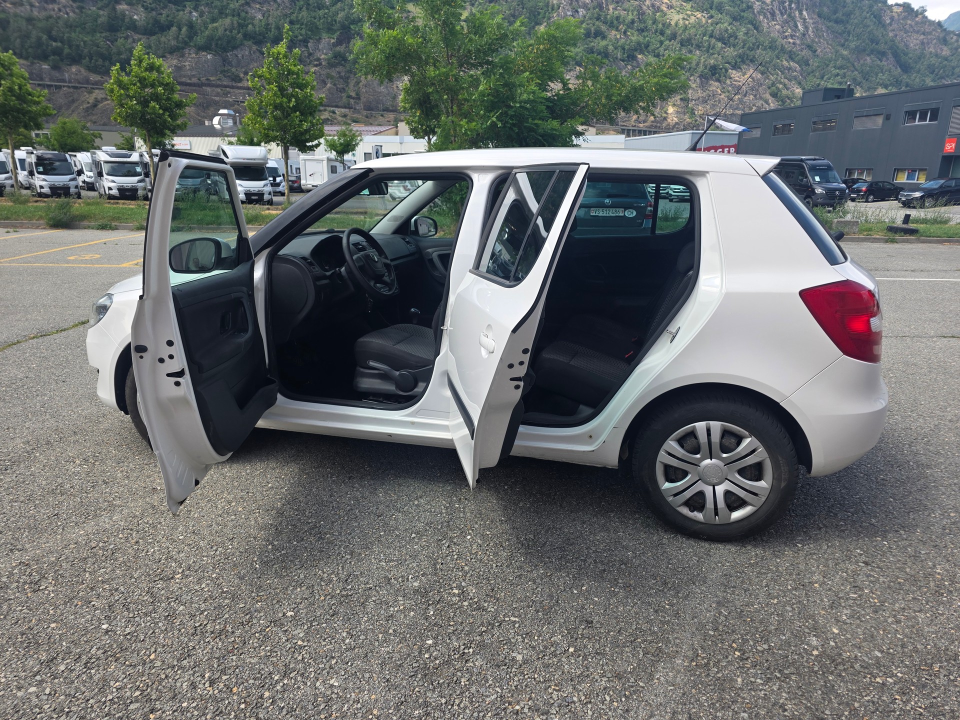 SKODA Fabia 1.2 Clever-image-10