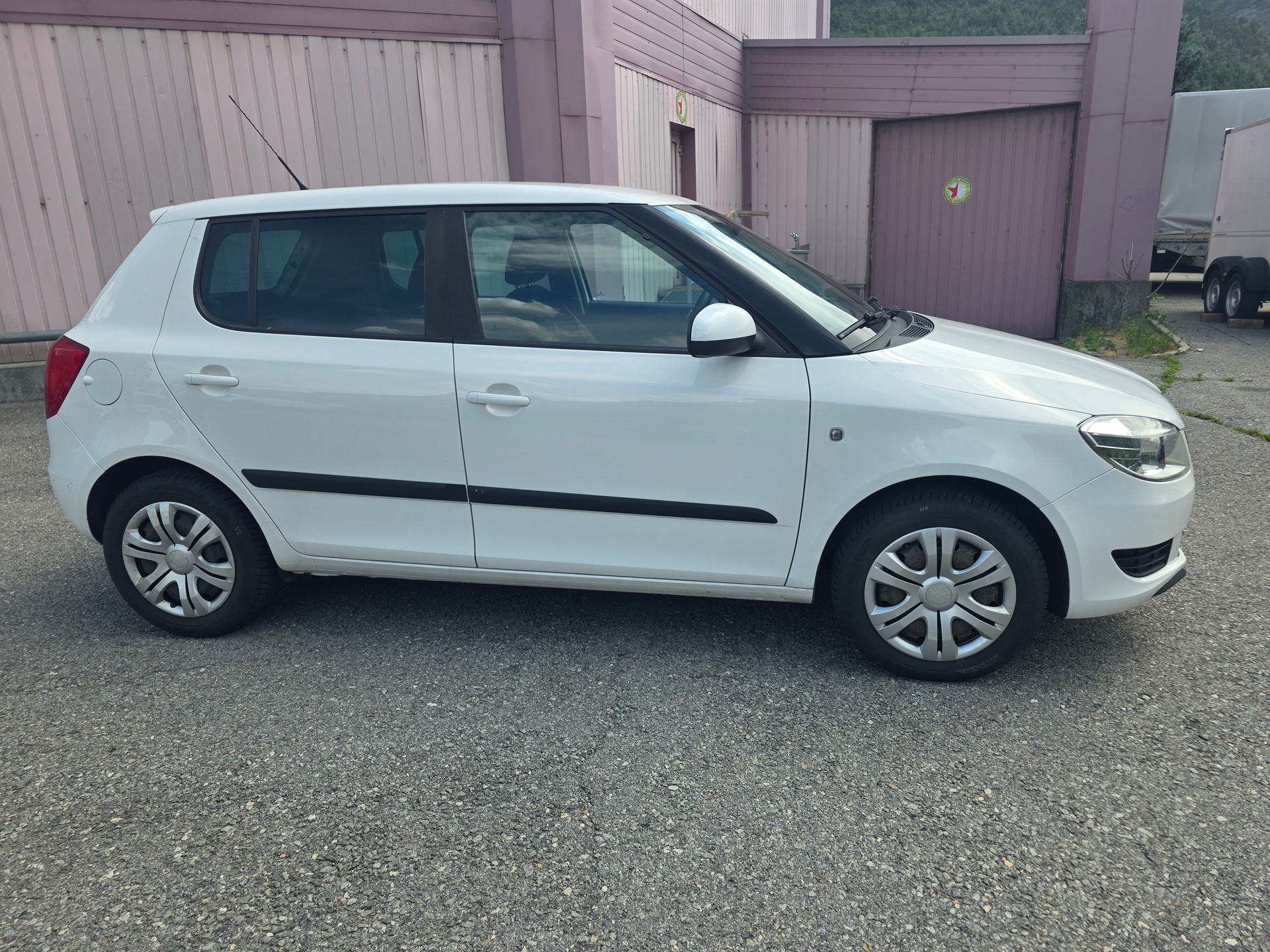 SKODA Fabia 1.2 Clever-image-3