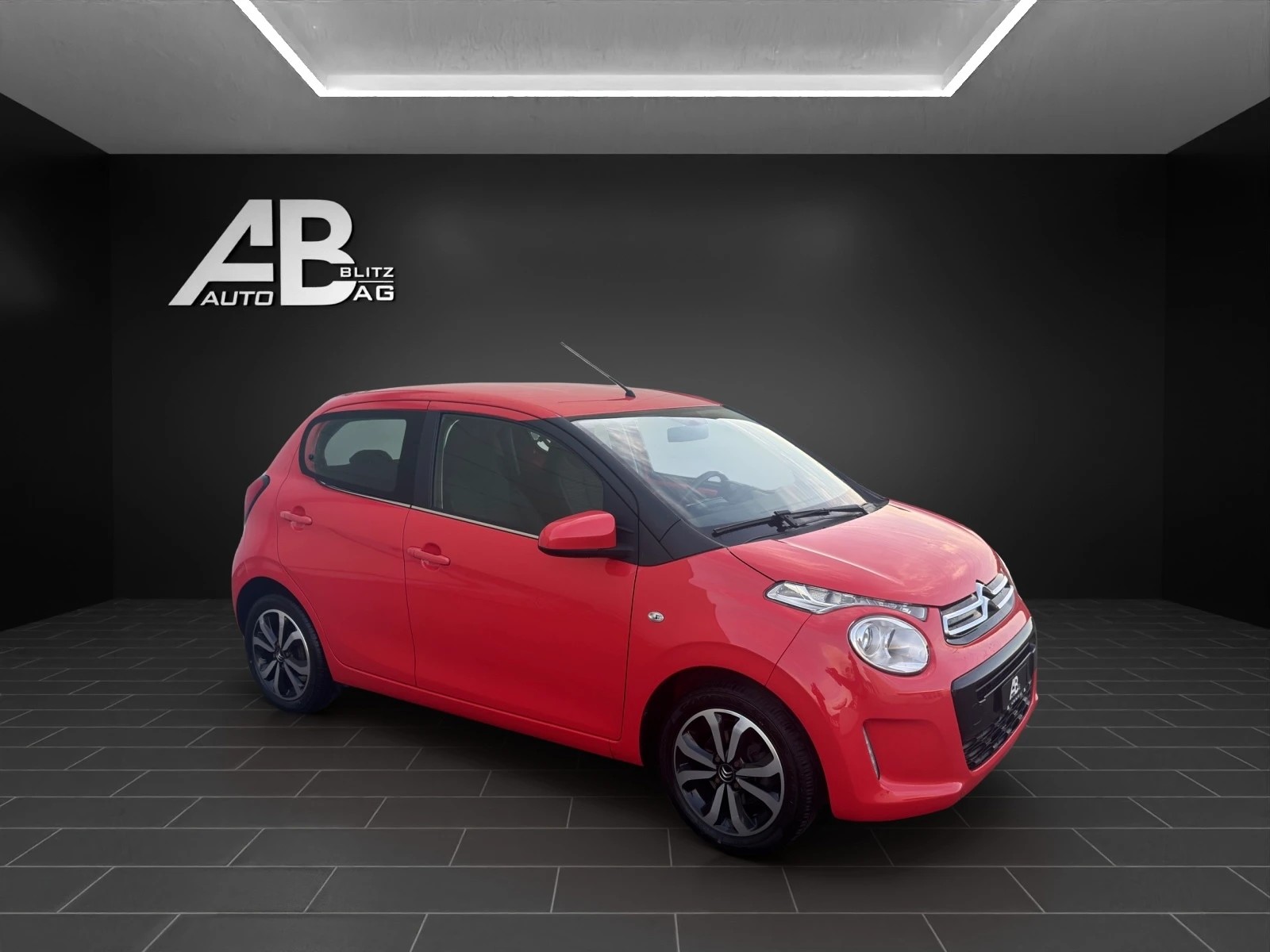 CITROEN C1 1.2 VTi Swiss&Me mit 82 PS-image-5
