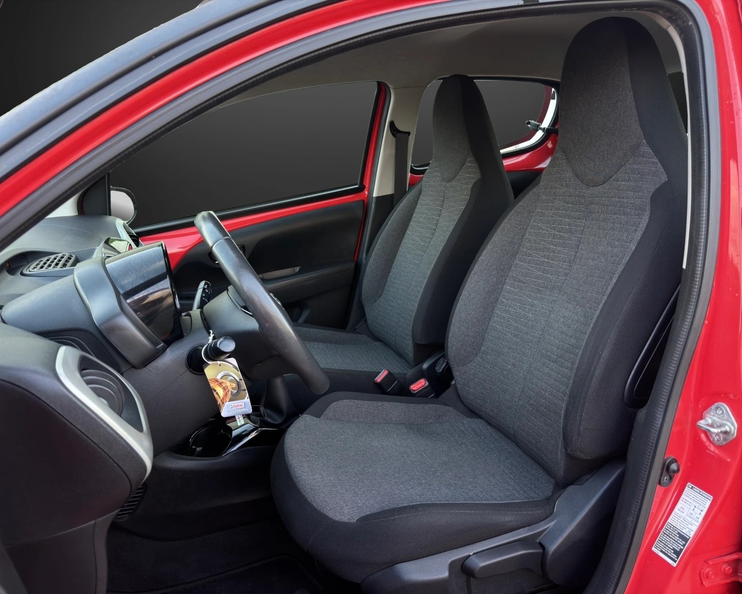 CITROEN C1 1.2 VTi Swiss&Me mit 82 PS-image-6