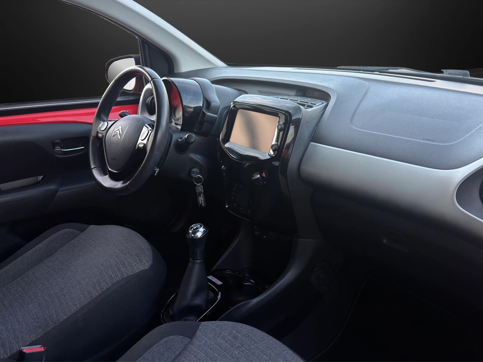 CITROEN C1 1.2 VTi Swiss&Me mit 82 PS-image-9