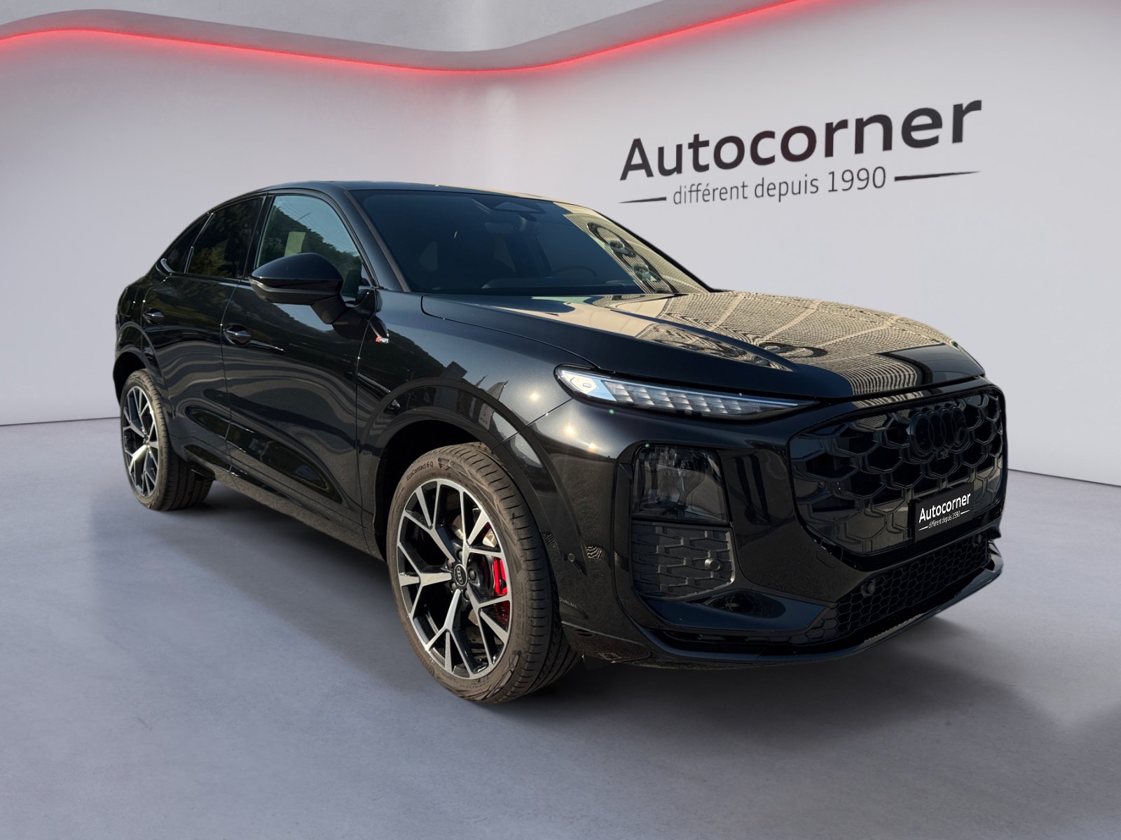 AUDI Q3 Sportback TFSI quattro 195 kW S tronic-image-0