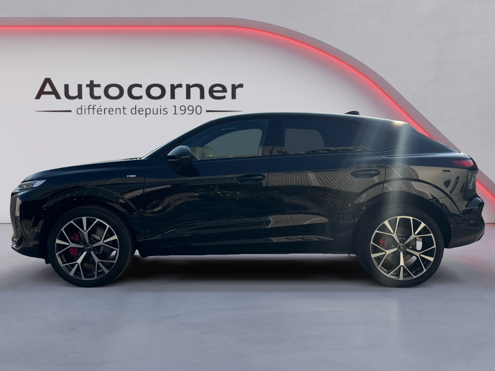 AUDI Q3 Sportback TFSI quattro 195 kW S tronic-image-1