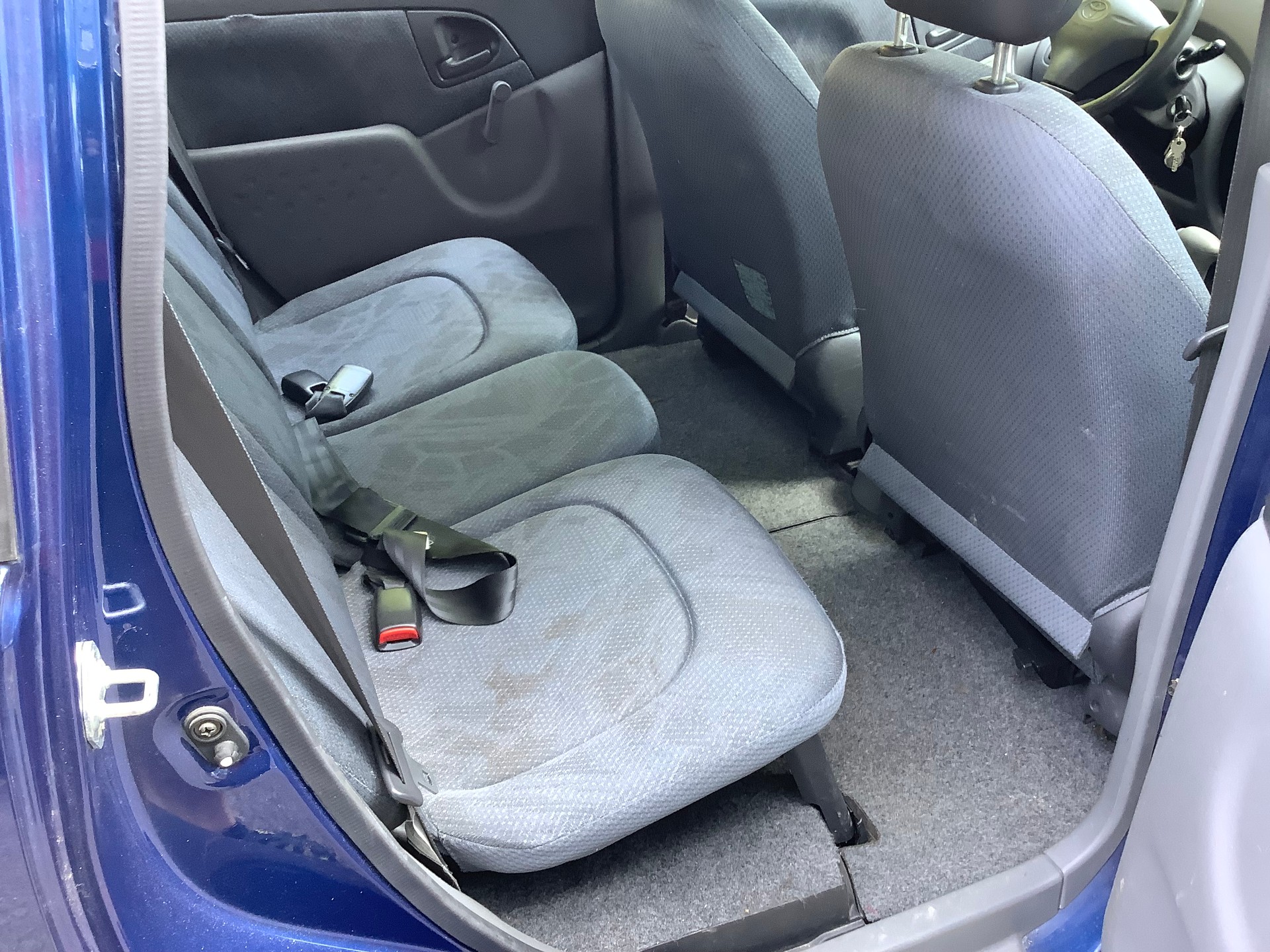TOYOTA Yaris Verso 1.3 Linea Luna-image-9