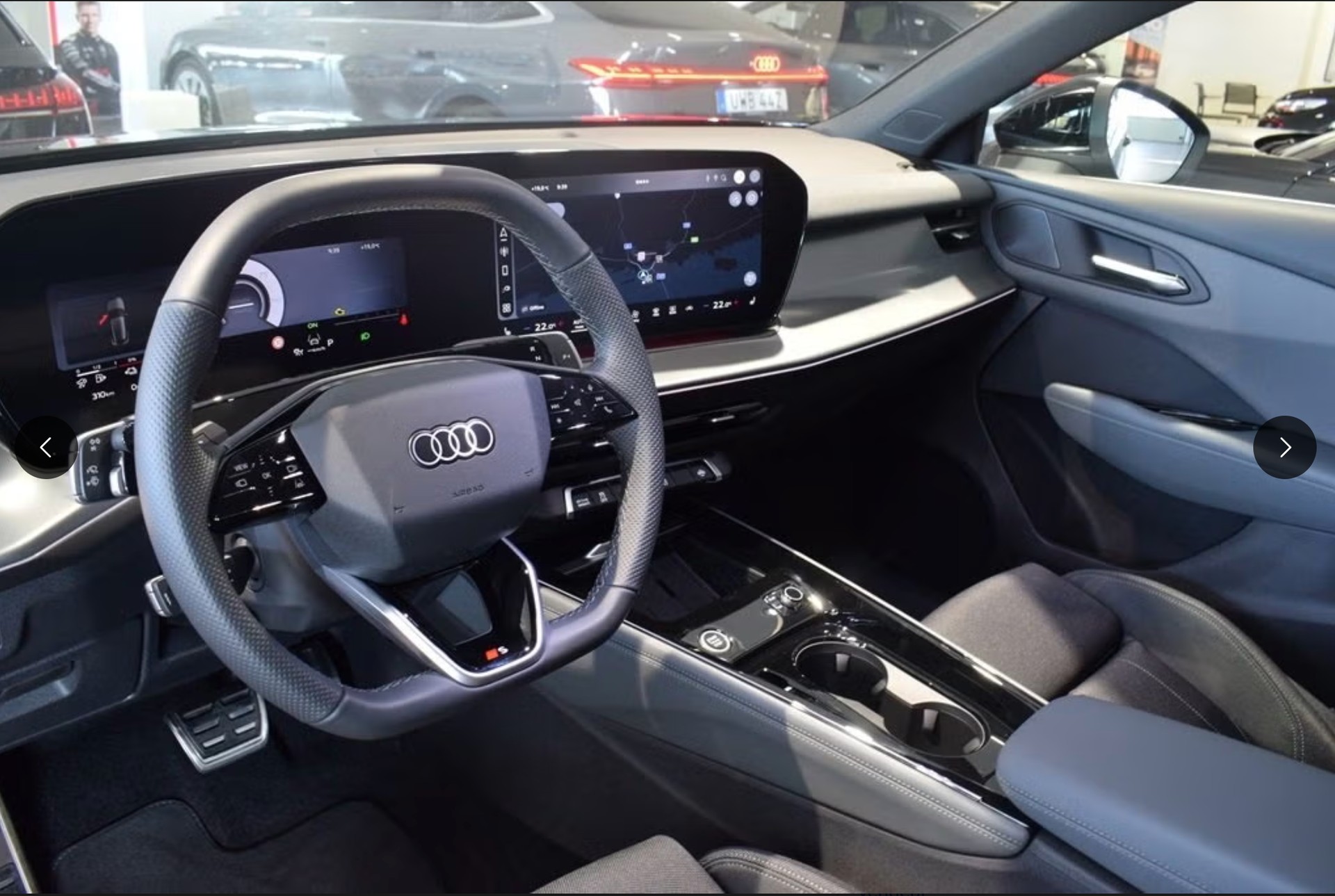 AUDI Q3 Sportback e-hybrid 200 kW S tronig-image-1