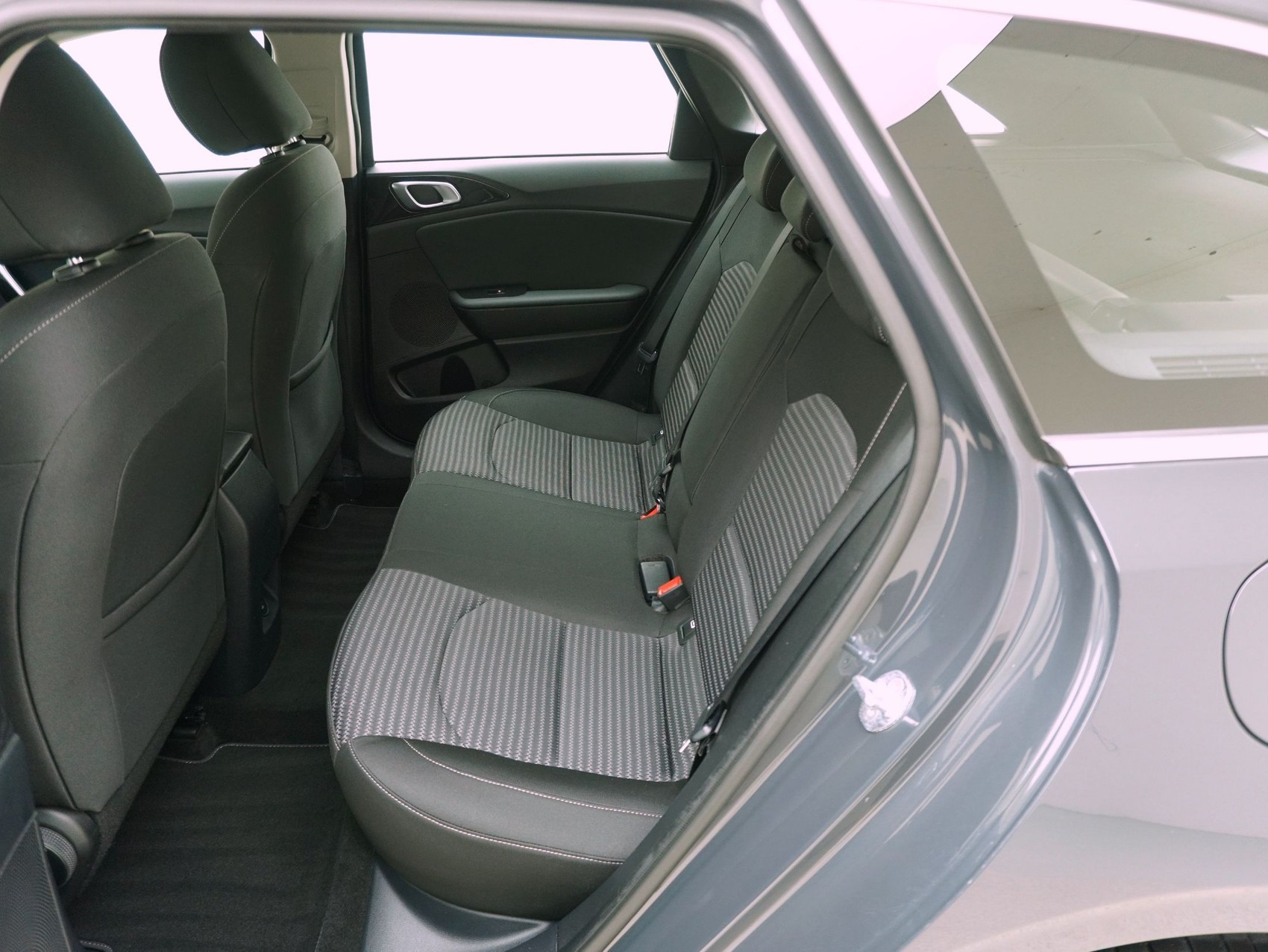 KIA Ceed SW 1.5 T-GDi Power-image-10