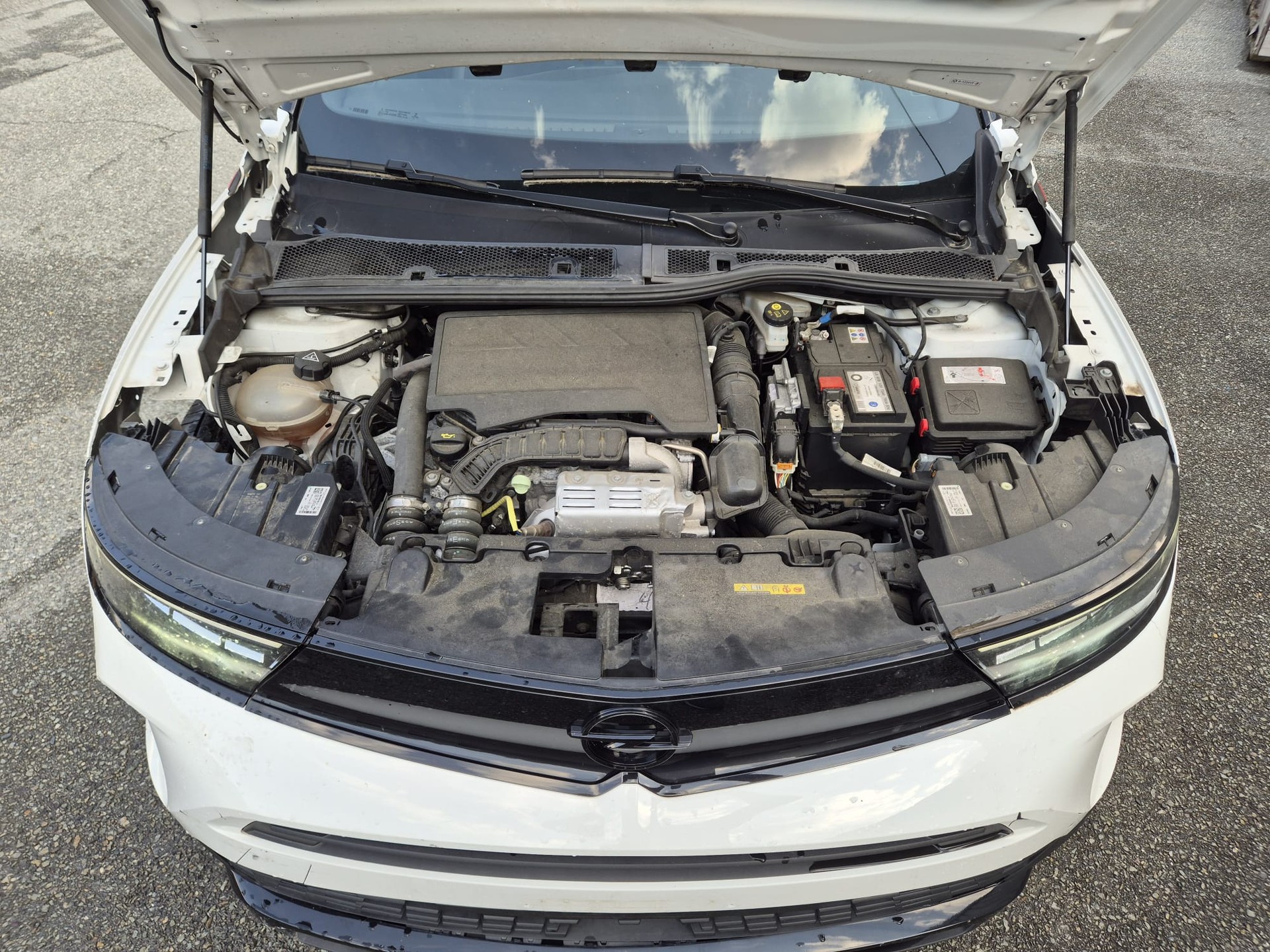 OPEL Mokka 1.2 Direct Injection Turbo GS Line-image-5