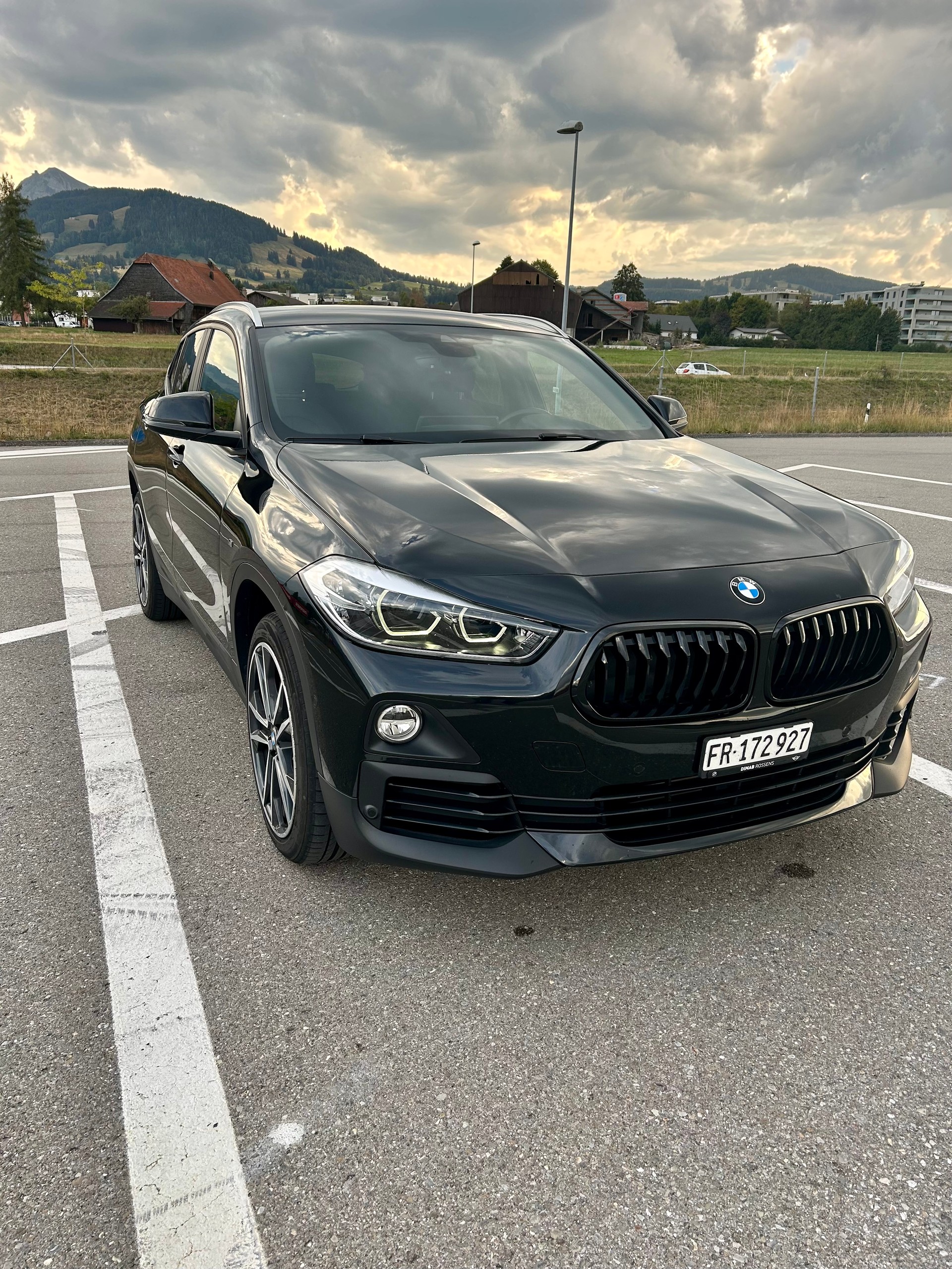 BMW 20i xDrive-image-3